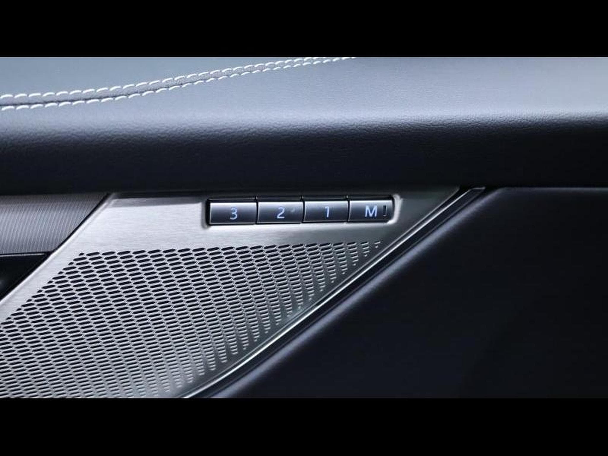 Jaguar F-Pace R-Dynamic S AWD Auto. 24MY (2025) - Photo 18