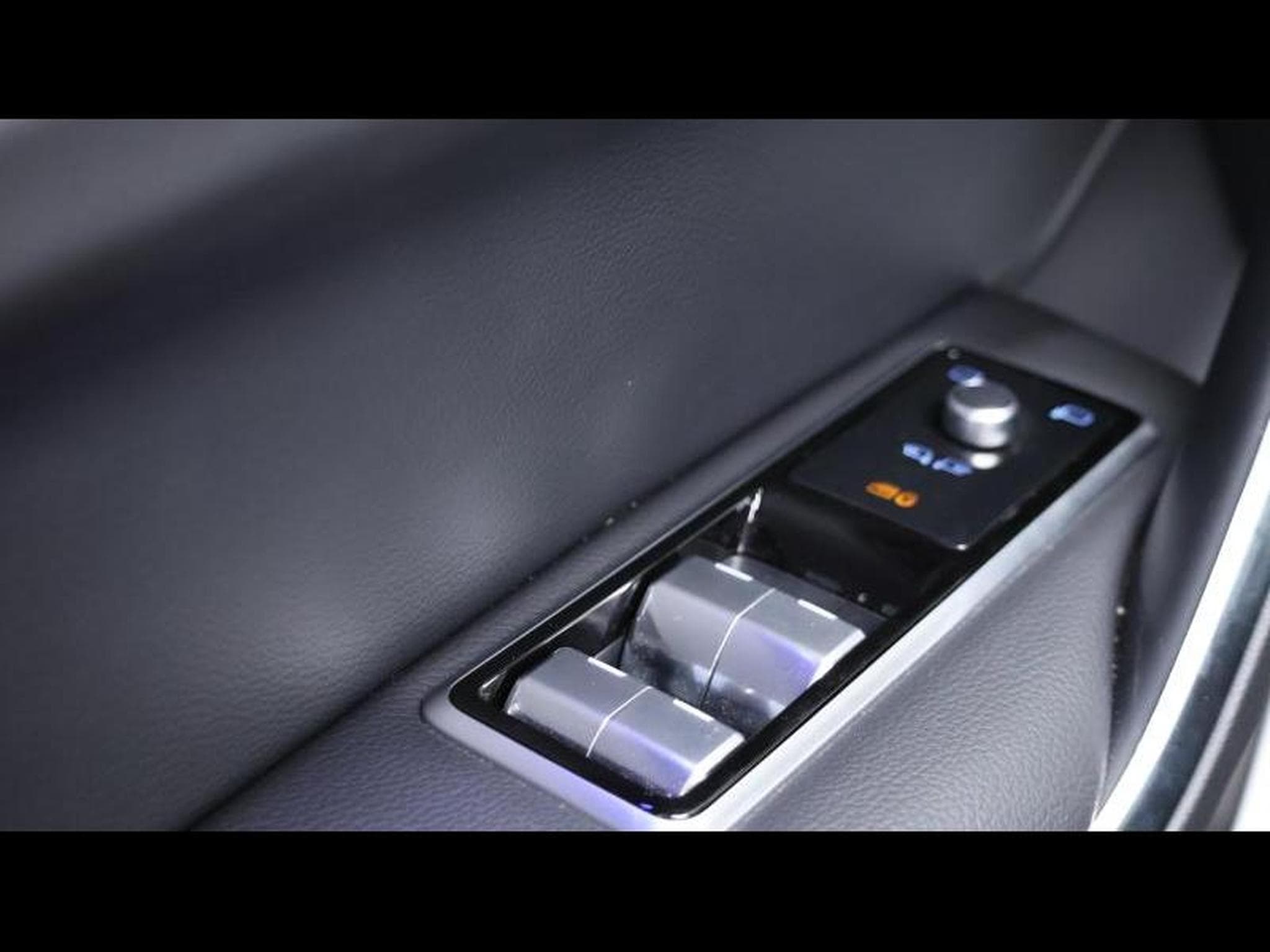 Jaguar F-Pace R-Dynamic S AWD Auto. 24MY (2025) - Photo 19