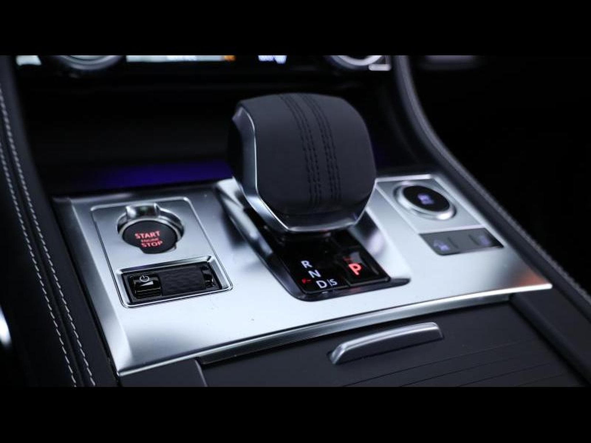 Jaguar F-Pace R-Dynamic S AWD Auto. 24MY (2025) - Photo 24