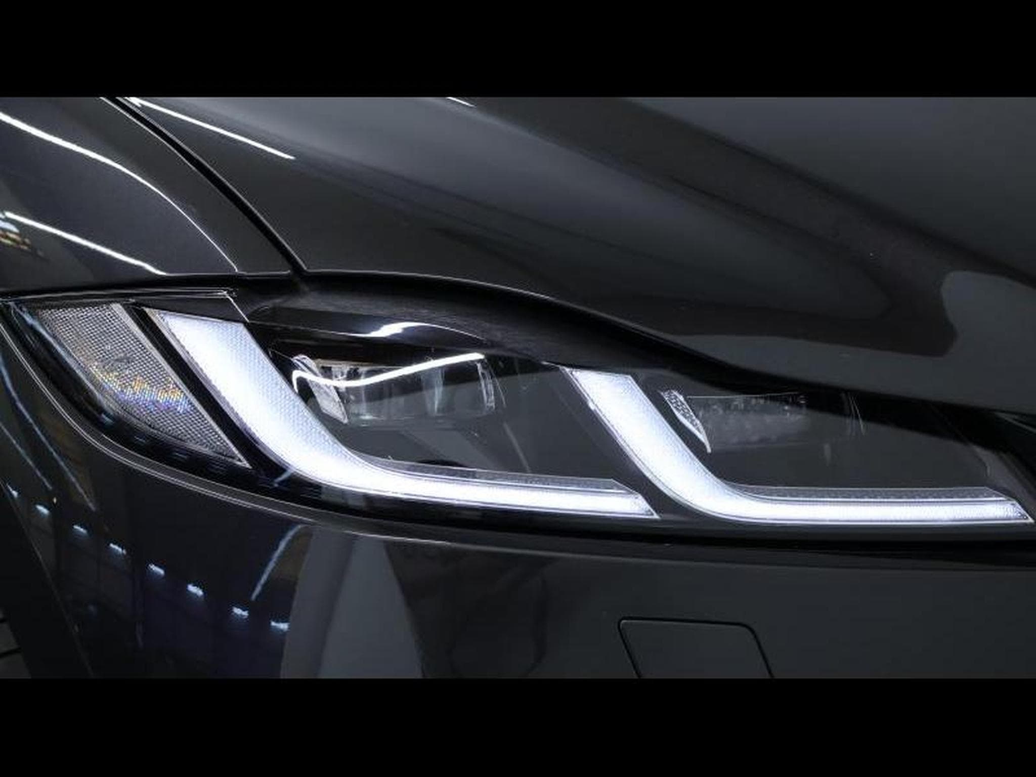 Jaguar F-Pace R-Dynamic S AWD Auto. 24MY (2025) - Photo 6