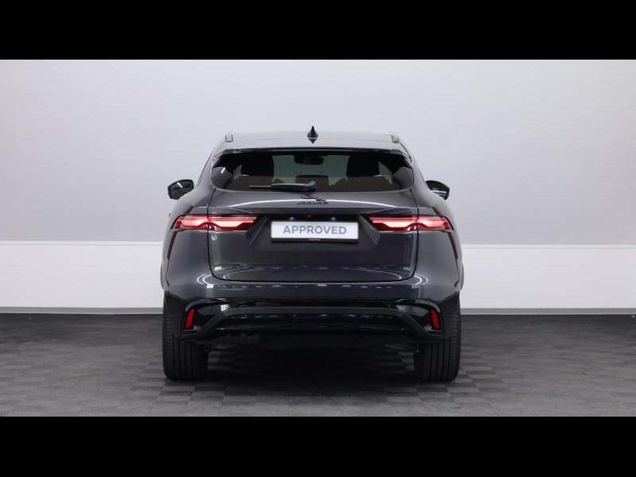 Jaguar F-Pace R-Dynamic S AWD Auto. 24MY (2025) - Photo 9