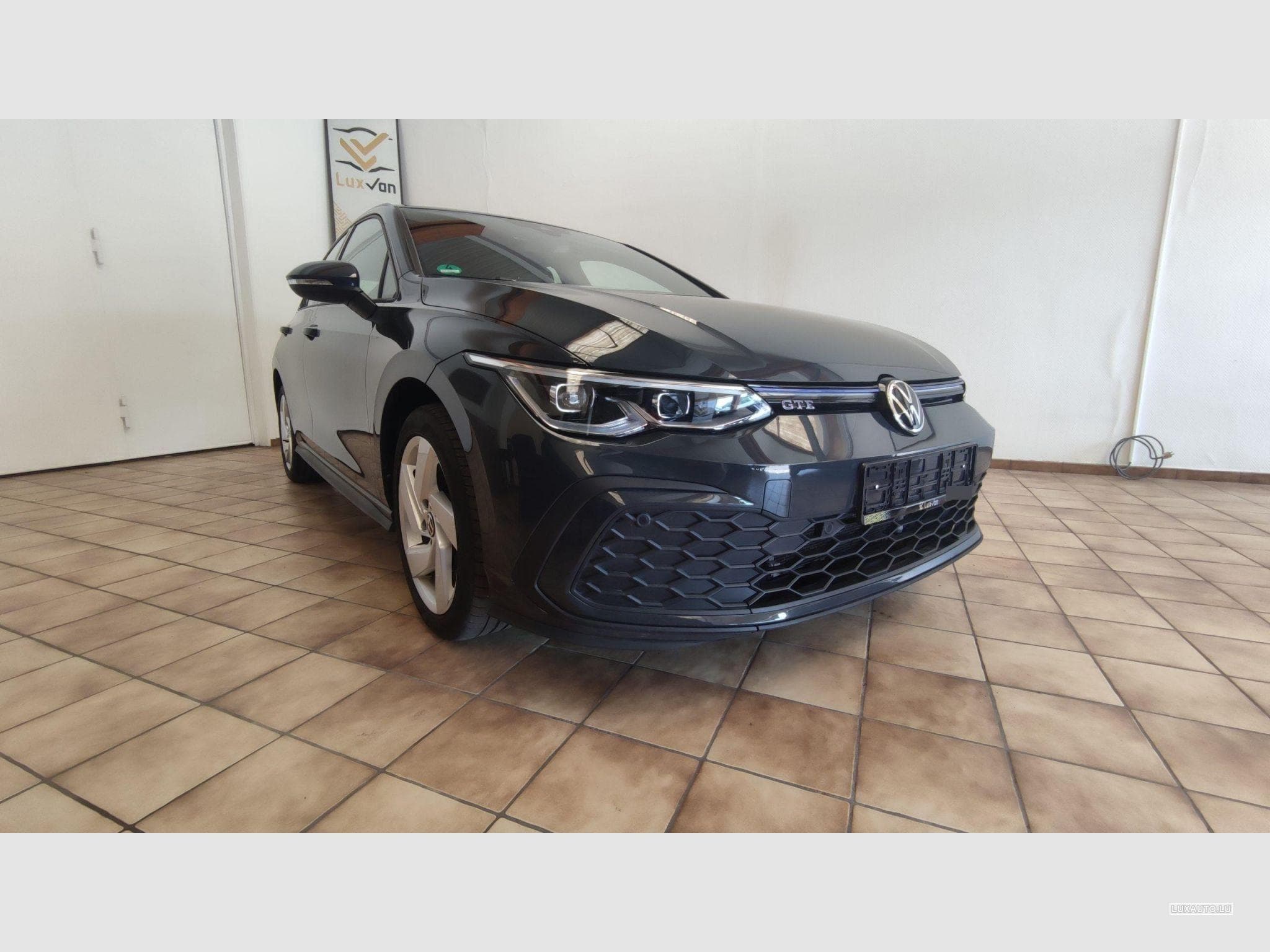 VW Golf GTE (2021) - Photo 1