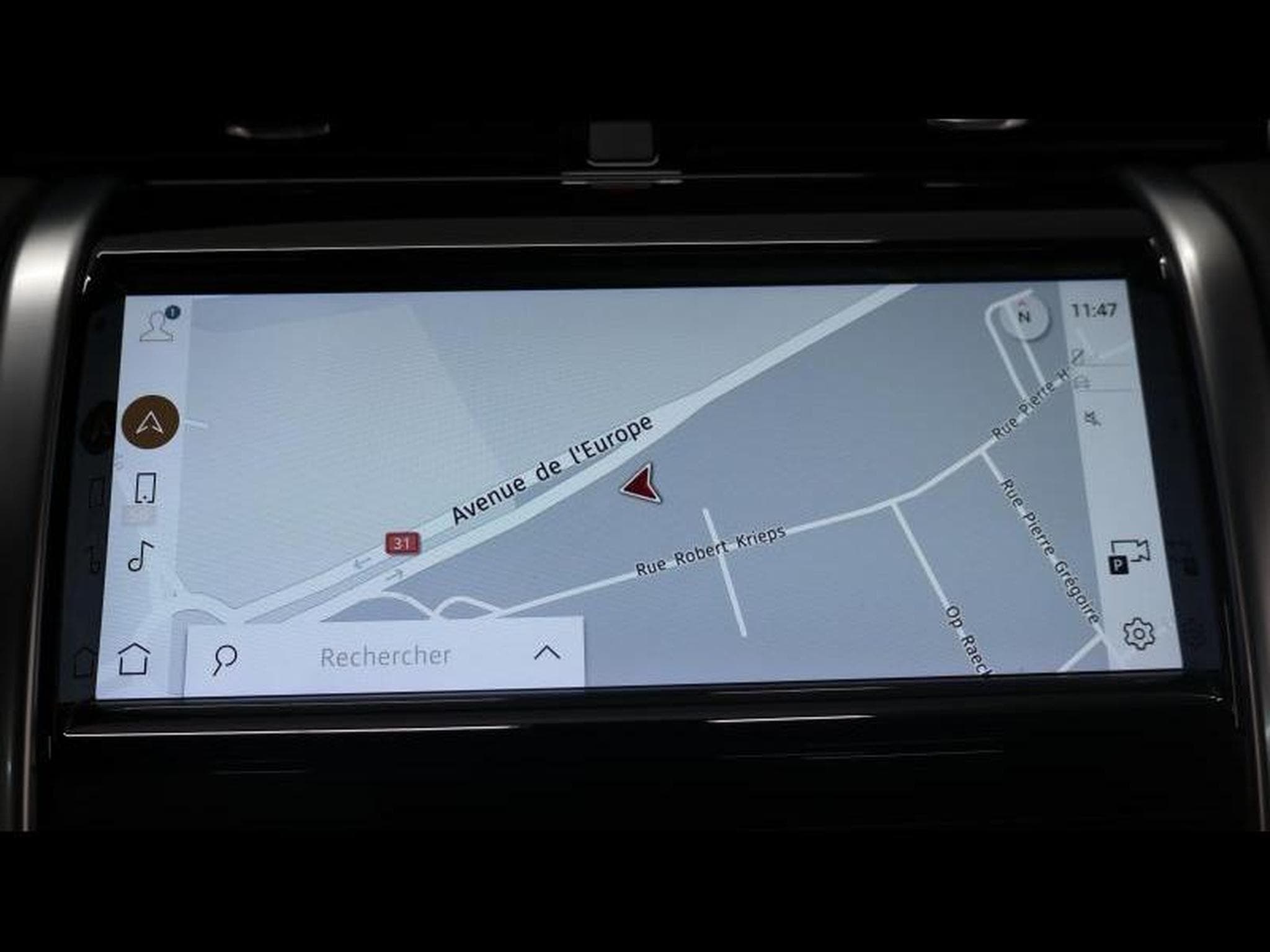 Land-Rover Discovery Sport D200 R-Dynamic S (2025) - Foto 20