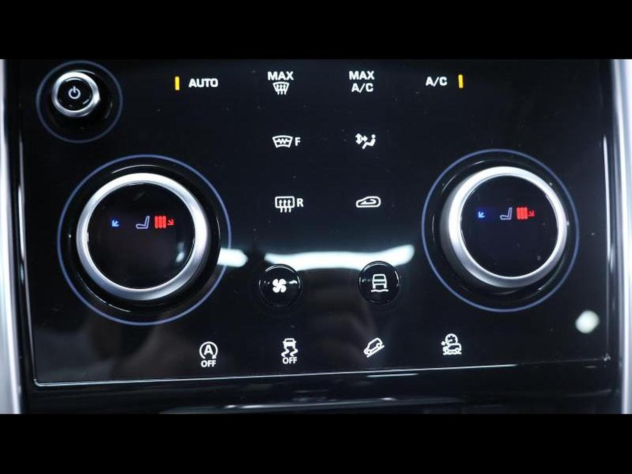 Land-Rover Discovery Sport D200 R-Dynamic S (2025) - Foto 21