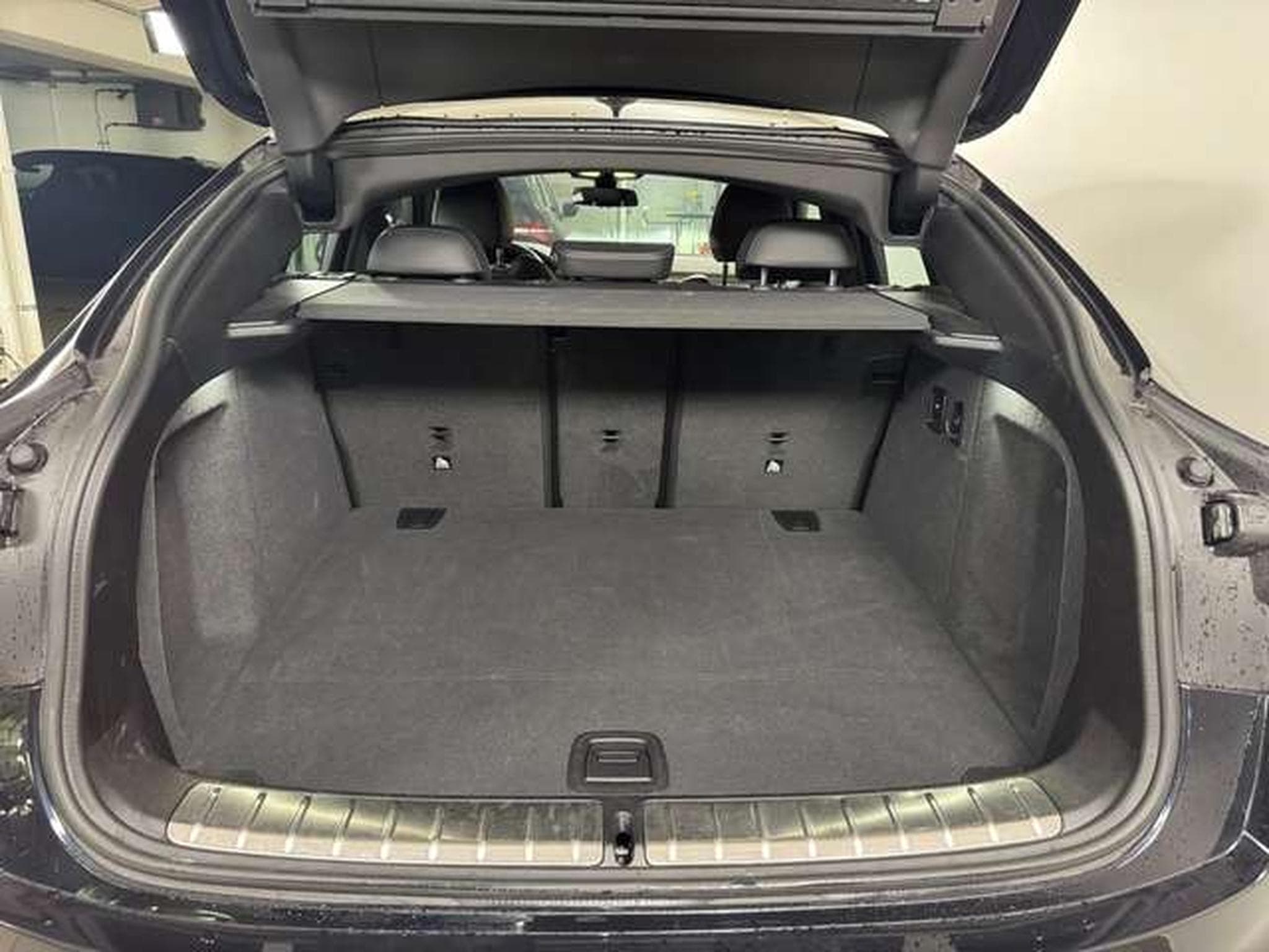 BMW X4 xDrive20d M Sportpaket Gestiksteuerung HiFi (2024) - Foto 10