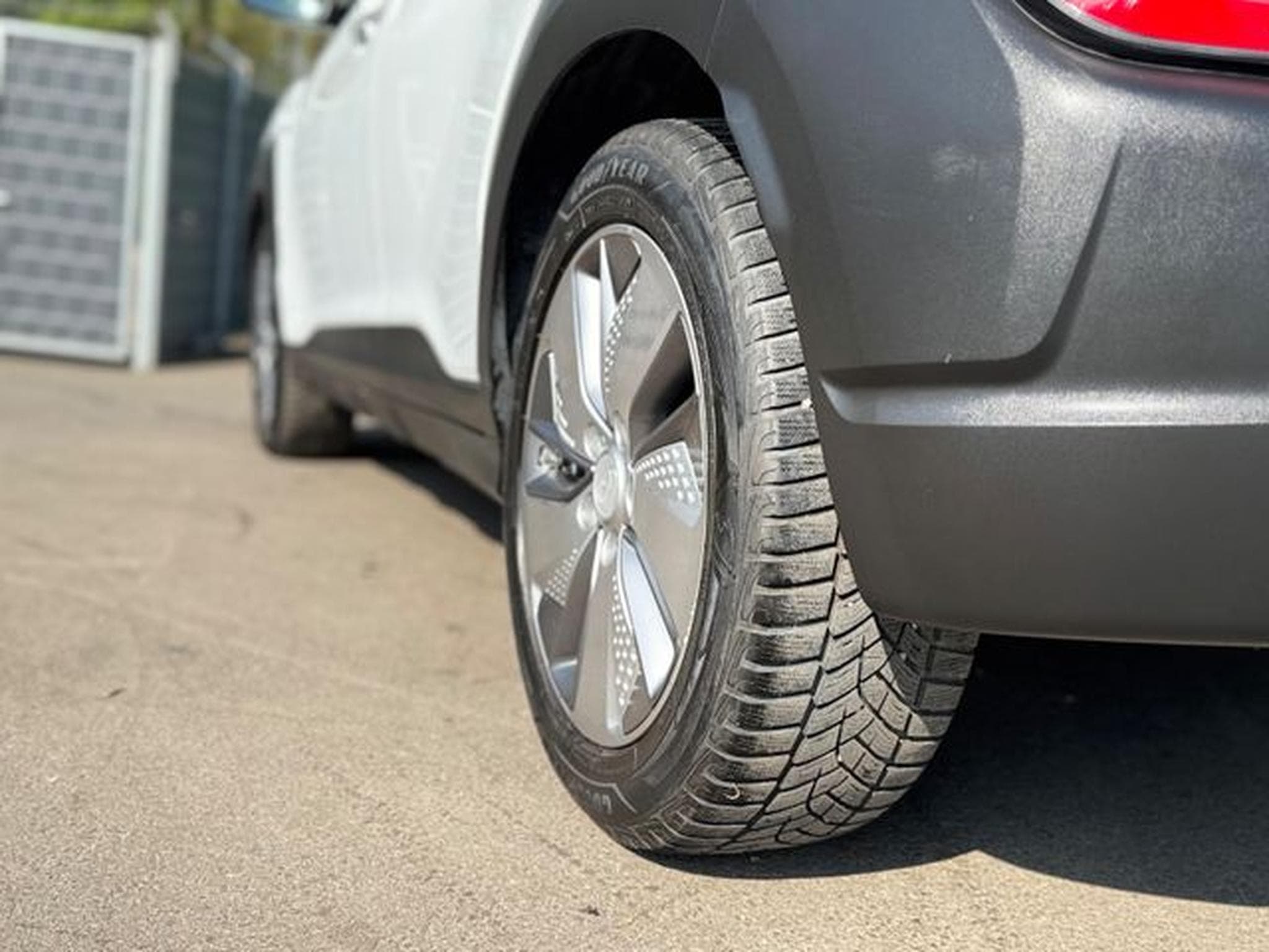 Hyundai KONA KONA *FACELIFT*LED*NAVI*KAMERA*PDC* (2021) - Photo 9