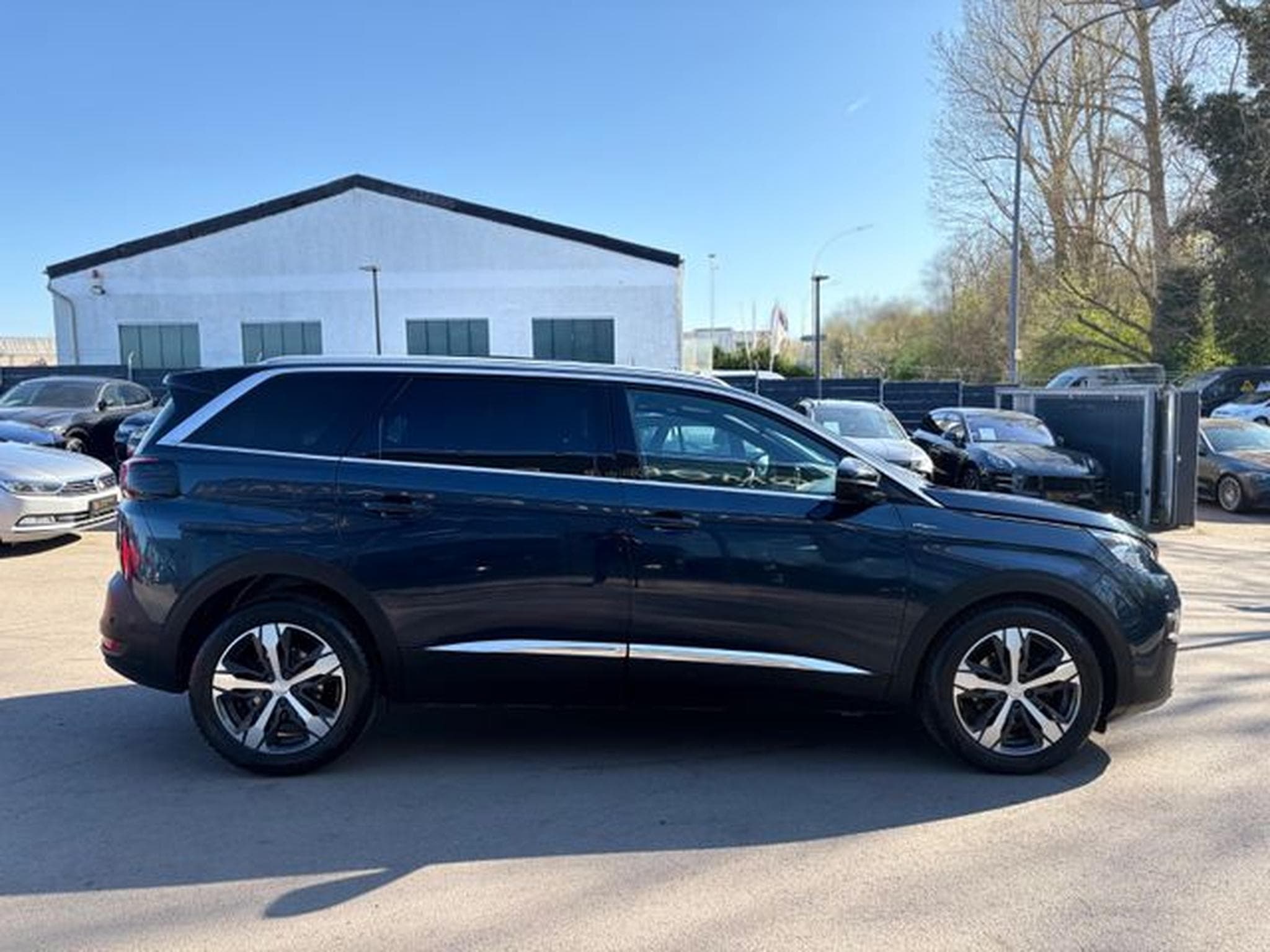 Peugeot 5008 5008 ALLURE GT-LINE*PANORAMA*LEDER*KLIMA (2017) - Photo 12