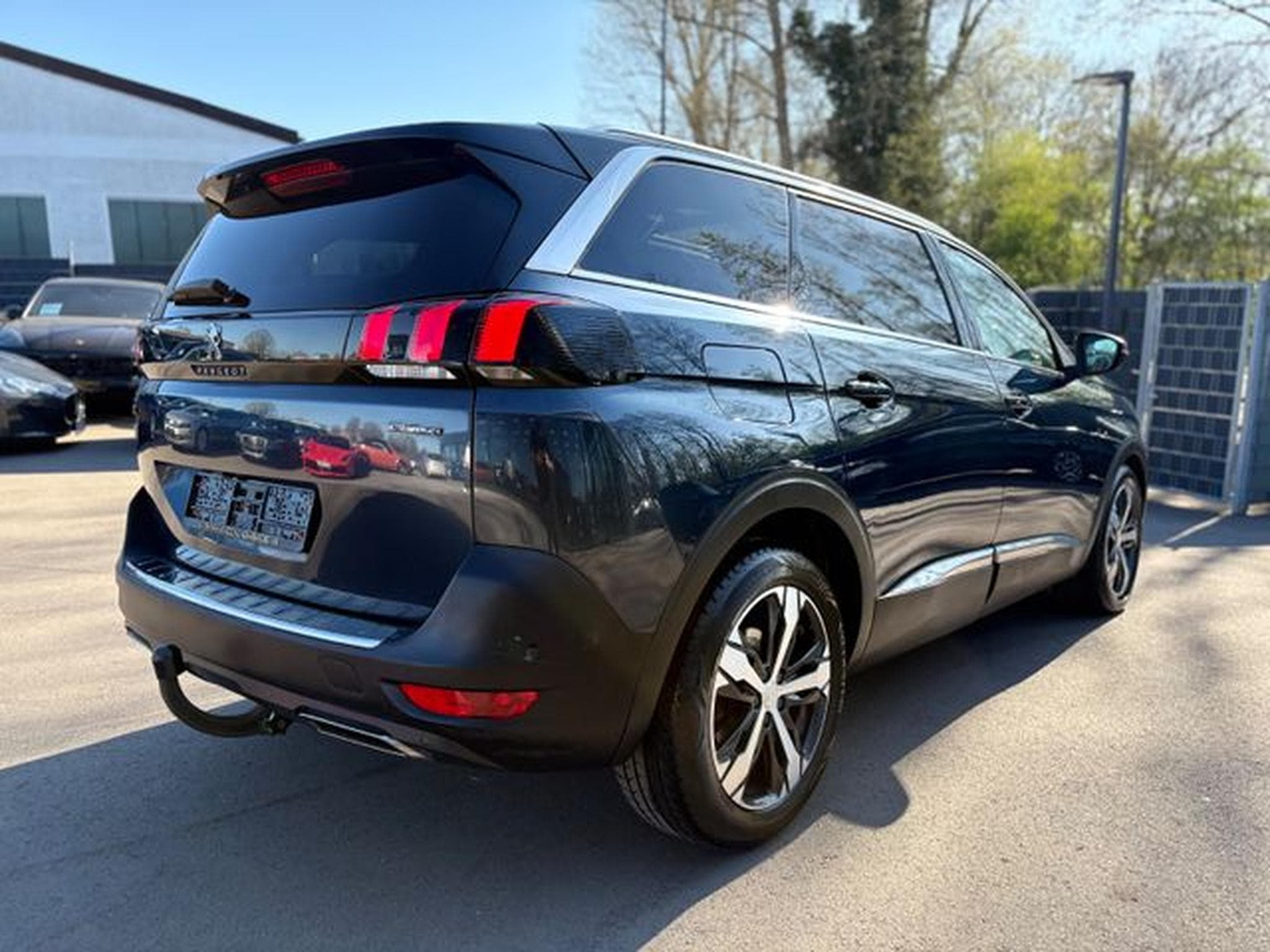 Peugeot 5008 5008 ALLURE GT-LINE*PANORAMA*LEDER*KLIMA (2017) - Photo 7