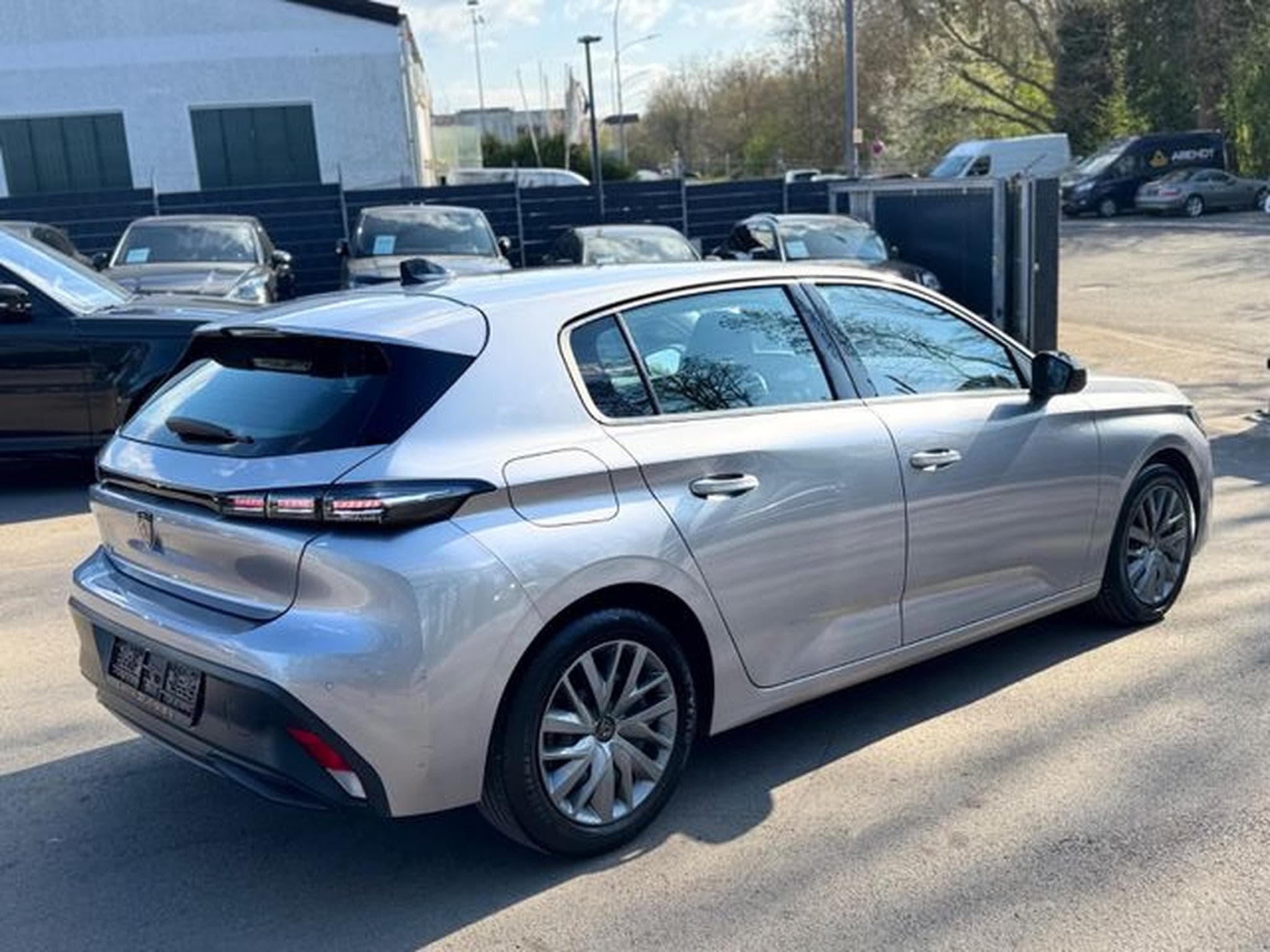 Peugeot 308 308*NAVI*APPLE CAR*SHZ*KLIMA*26.TKM*EURO 6* (2022) - Foto 6