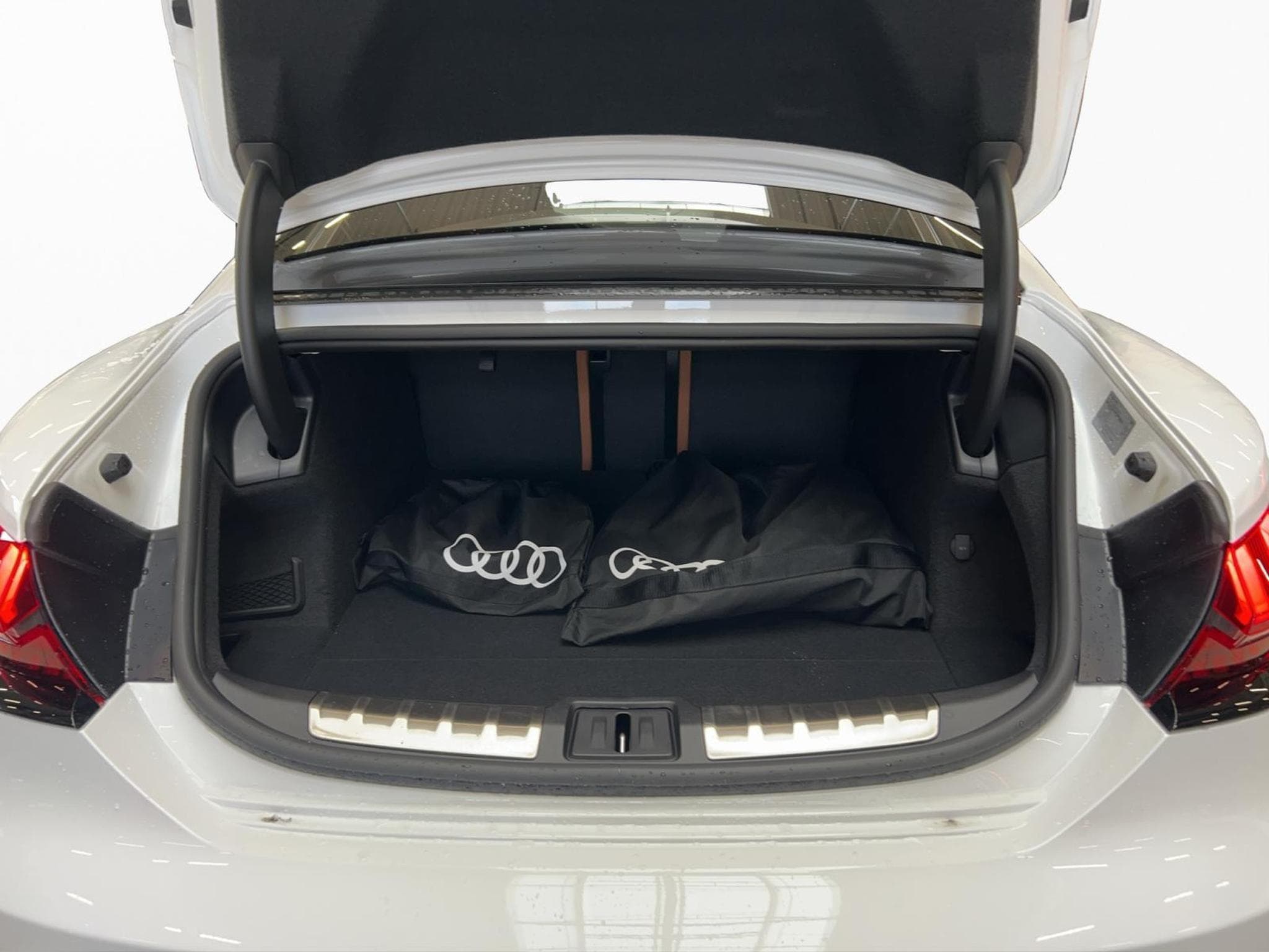 Audi e-tron GT S e-tron GT (2025) - Photo 17