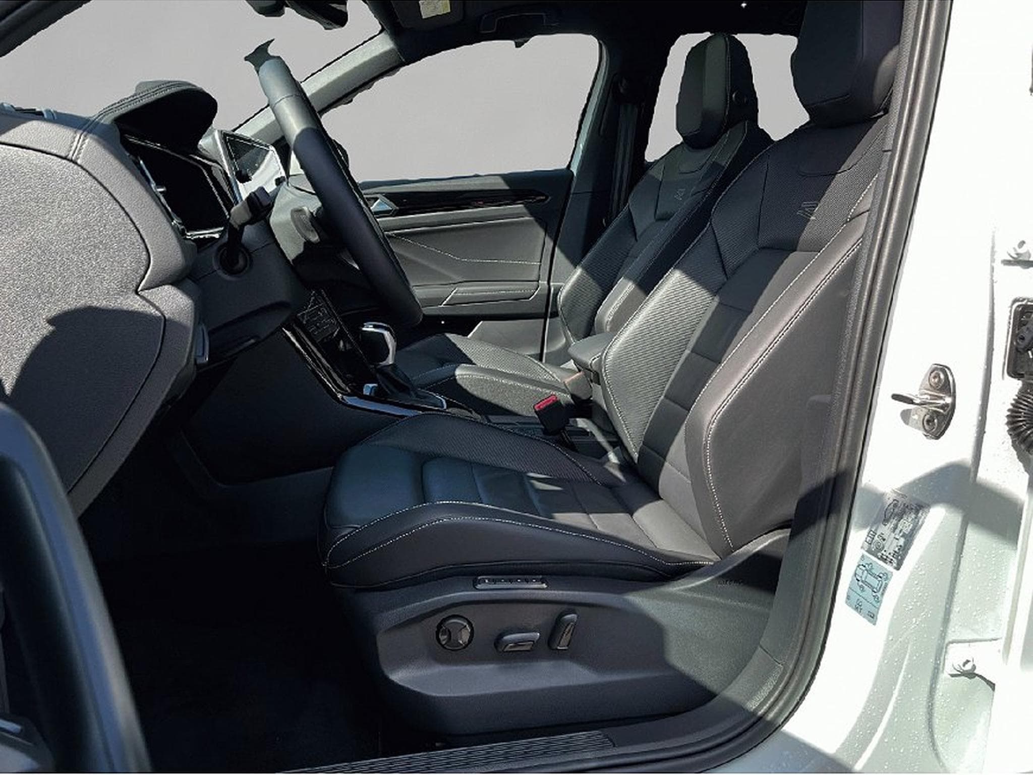 VW T-Roc (2026) - Photo 5