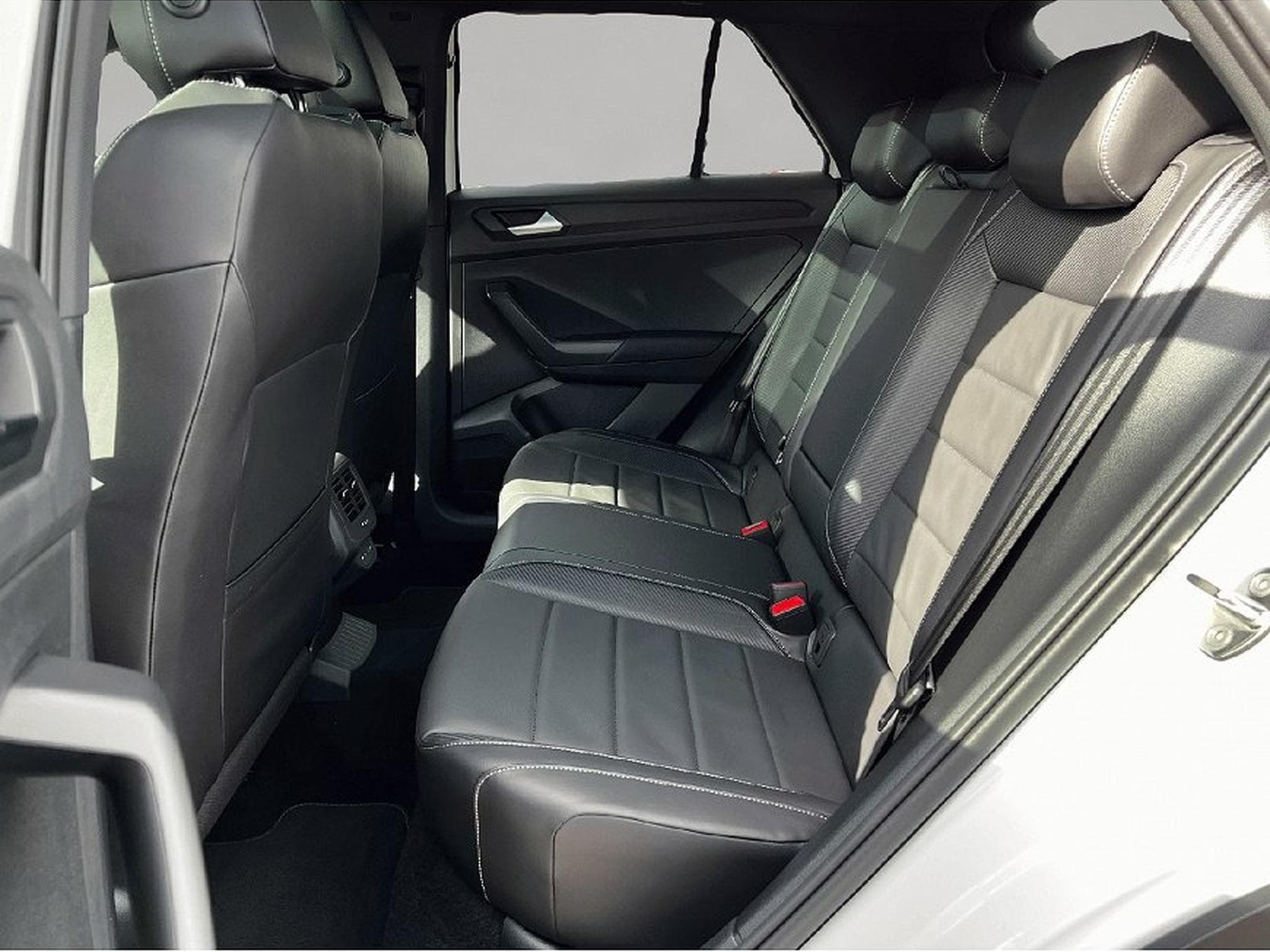 VW T-Roc (2026) - Foto 6