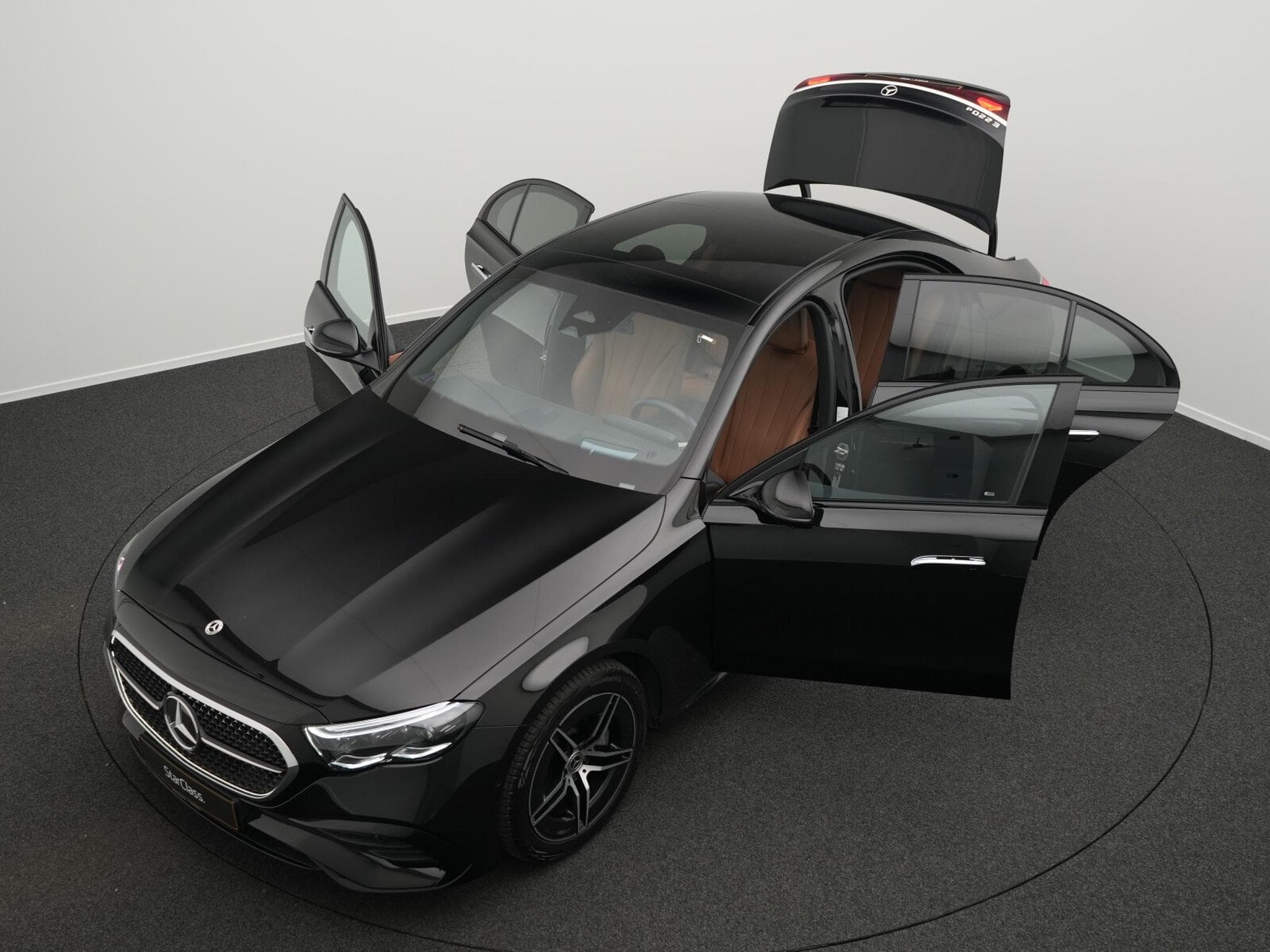 Mercedes E 220 d AMG-Line Premium Plus (2024) - Photo 12