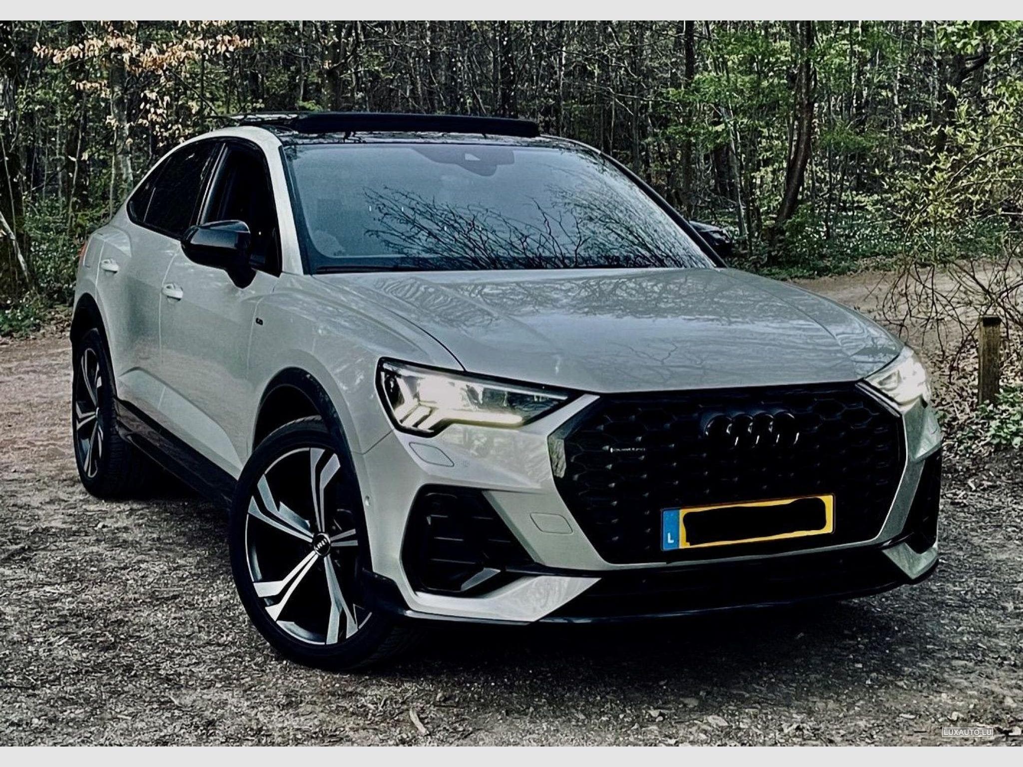 Audi Q3 Sportback 45 TFSI Quattro (2019) - Photo 1