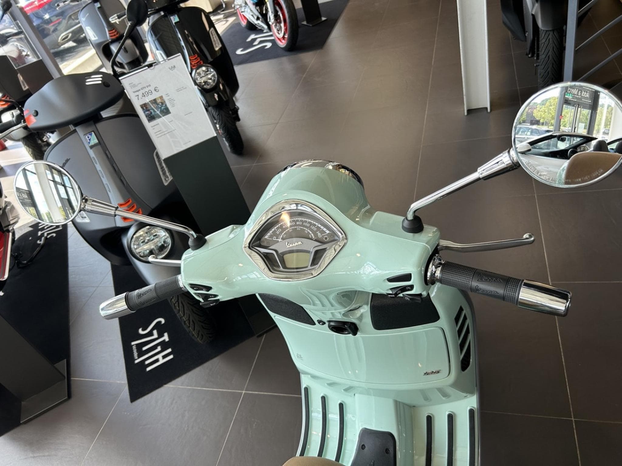 Vespa GTS (2021) - Foto 5