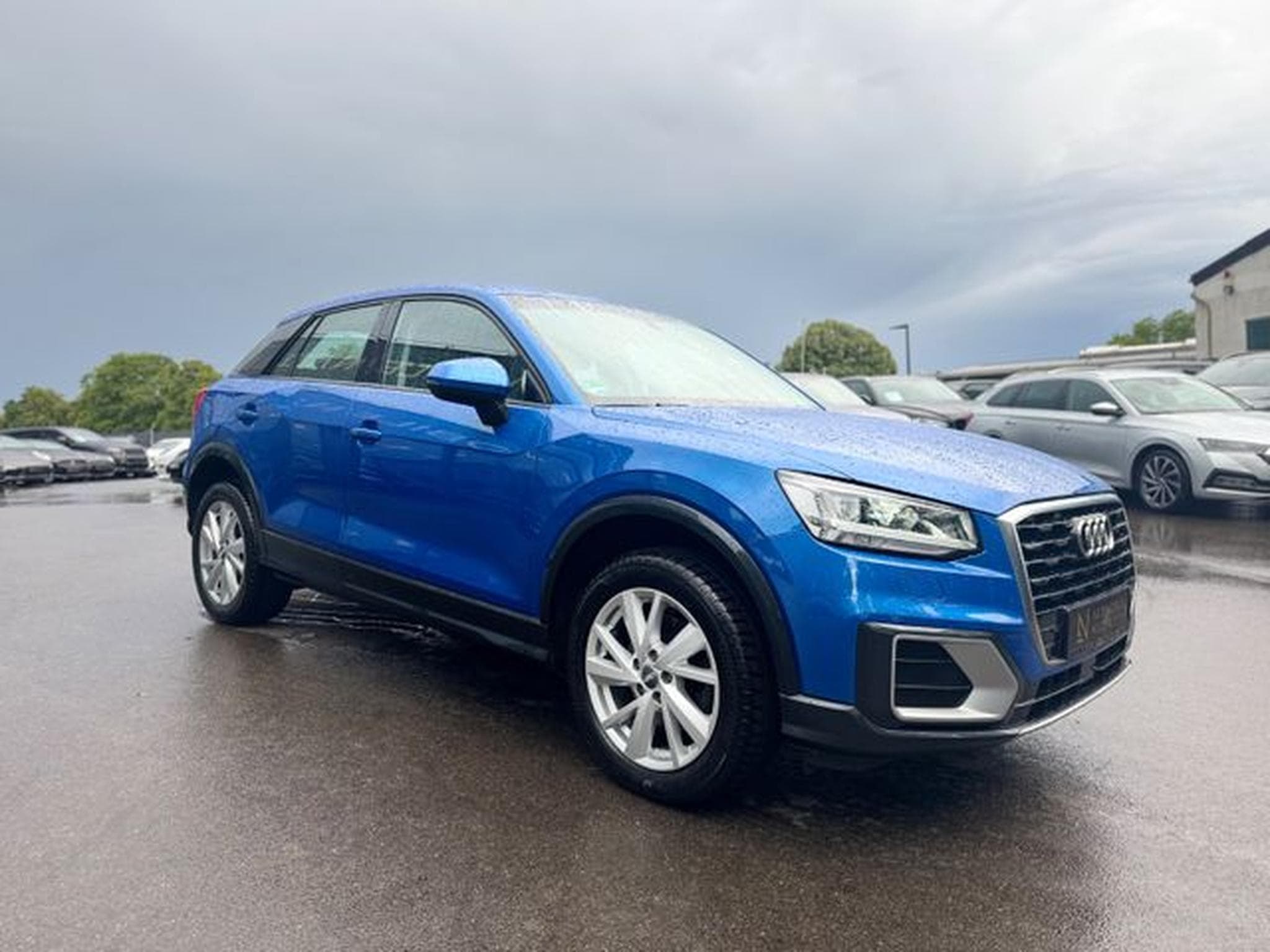 Audi Q2 Q2 35 TFSI DESIGN*AUT.*VOLL-LED*AHK*SHZ*CAR-PLAY (2019) - Photo 5