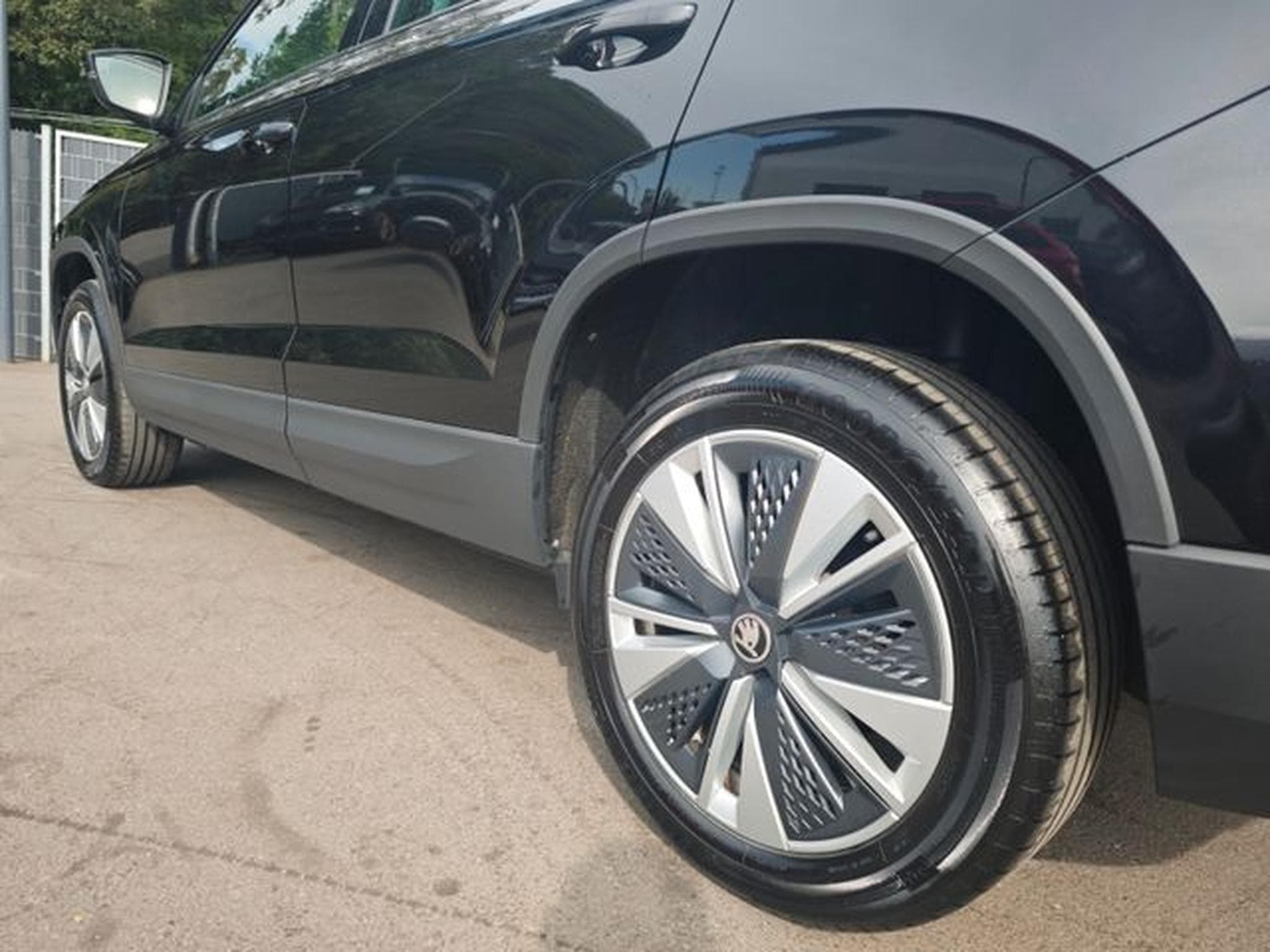 Skoda Karoq KAROQ AMBITION*AUT*LED*SHZ*WINTERPAKET*DESIGN (2024) - Photo 10