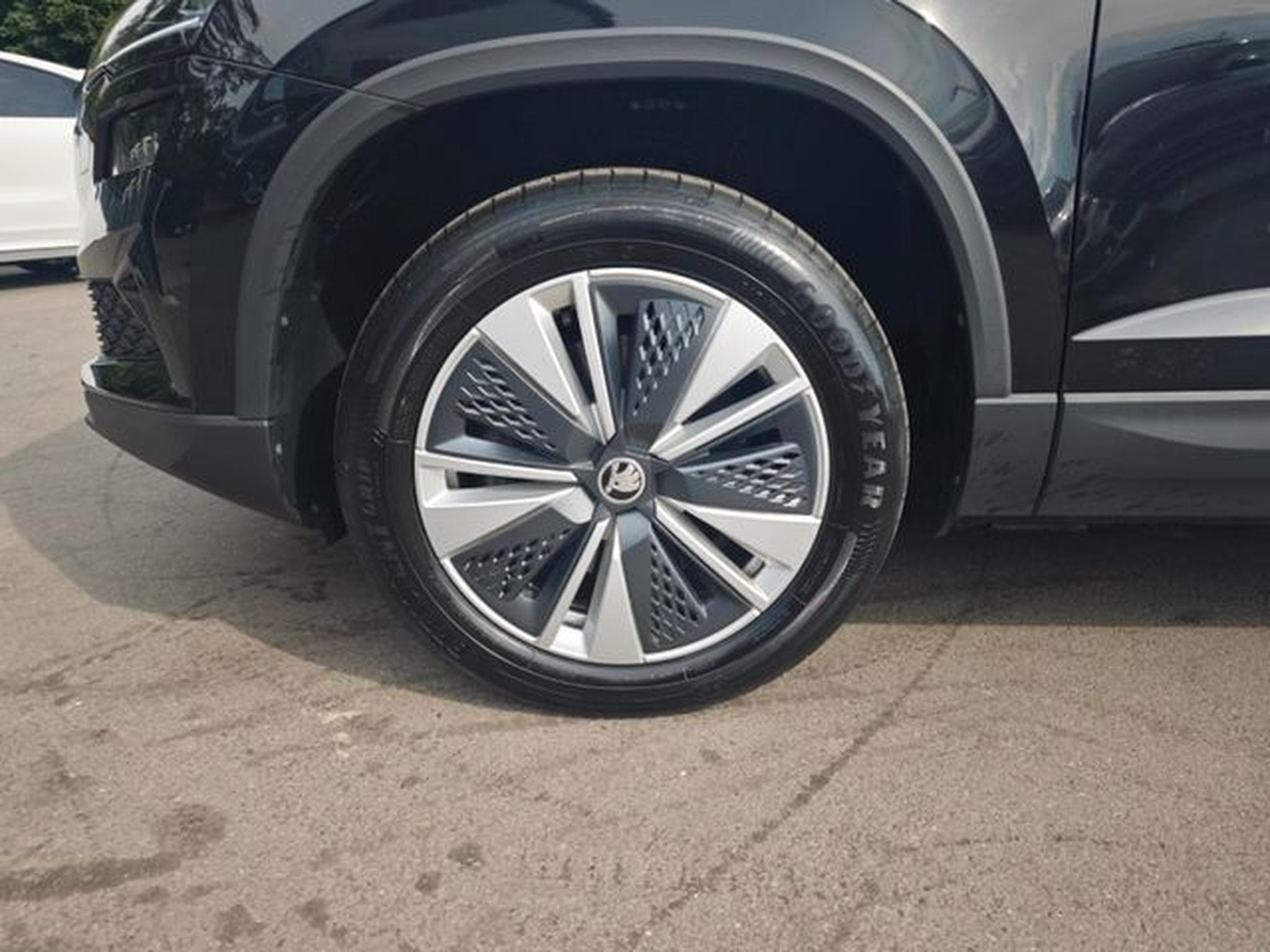 Skoda Karoq KAROQ AMBITION*AUT*LED*SHZ*WINTERPAKET*DESIGN (2024) - Photo 11