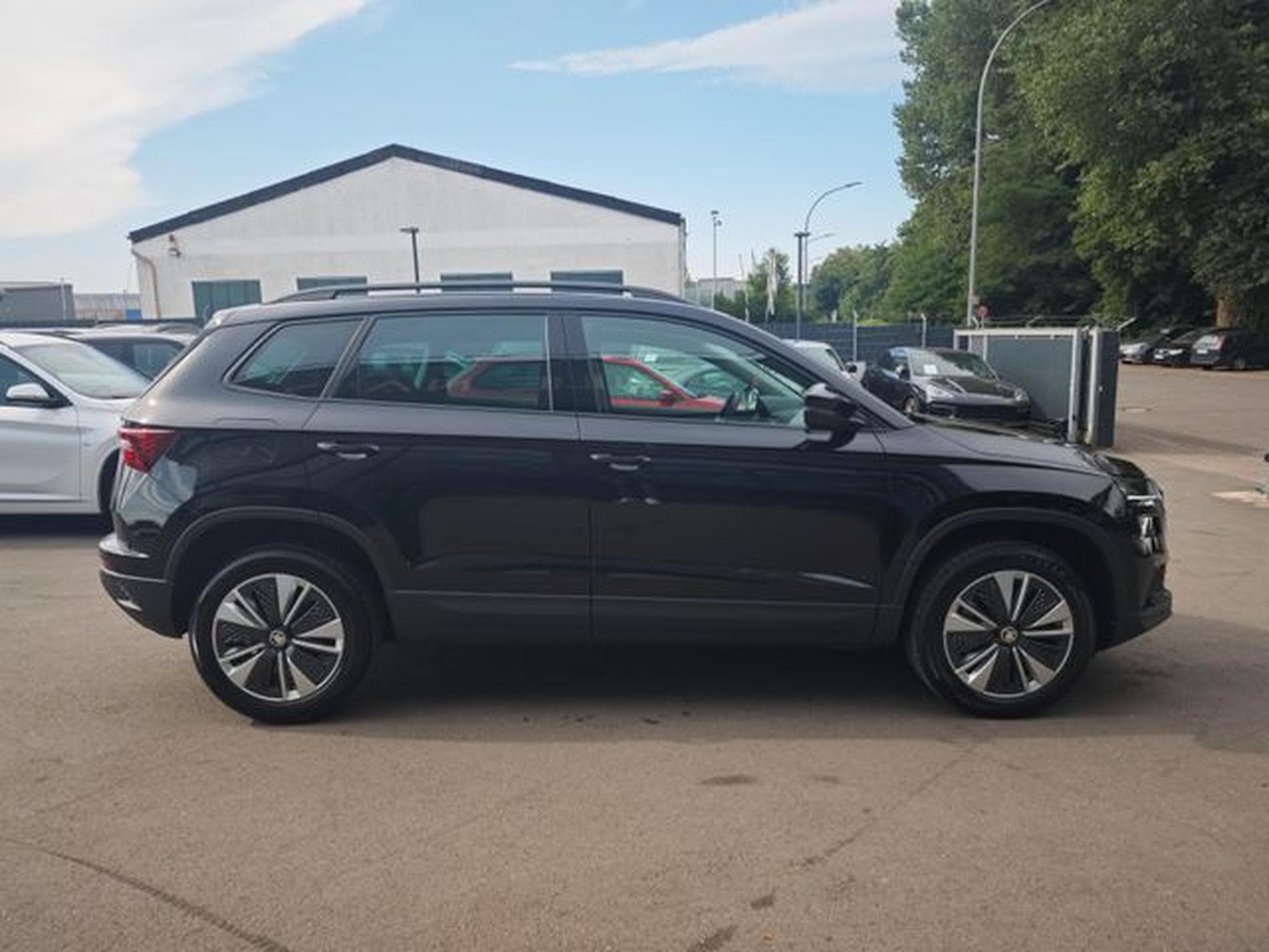 Skoda Karoq KAROQ AMBITION*AUT*LED*SHZ*WINTERPAKET*DESIGN (2024) - Photo 14