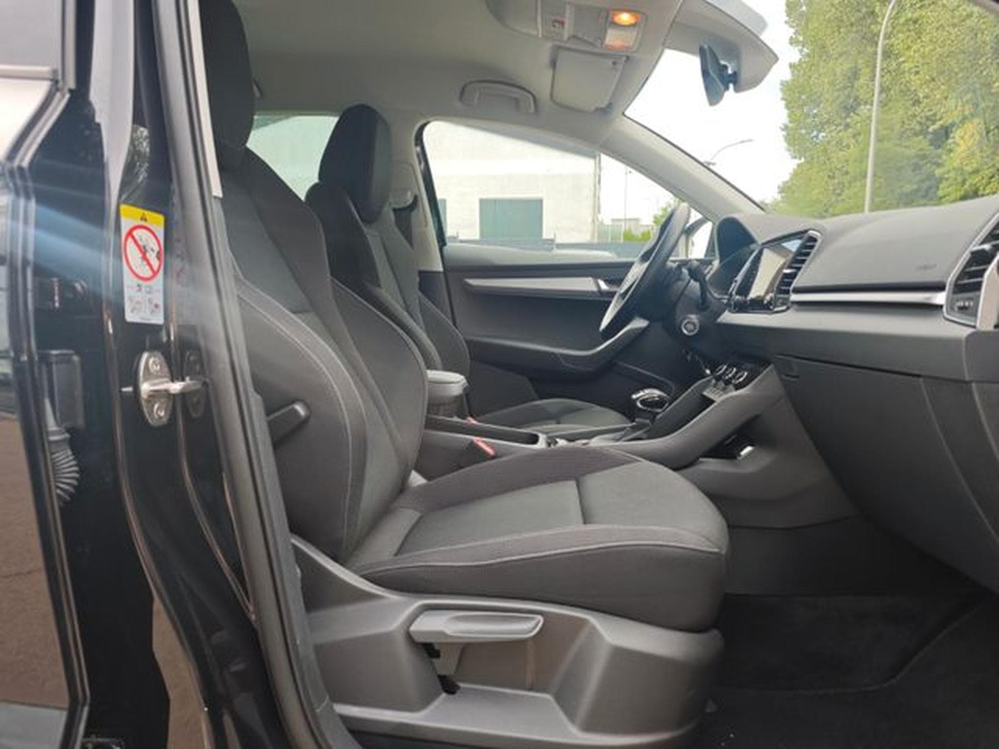 Skoda Karoq KAROQ AMBITION*AUT*LED*SHZ*WINTERPAKET*DESIGN (2024) - Photo 15