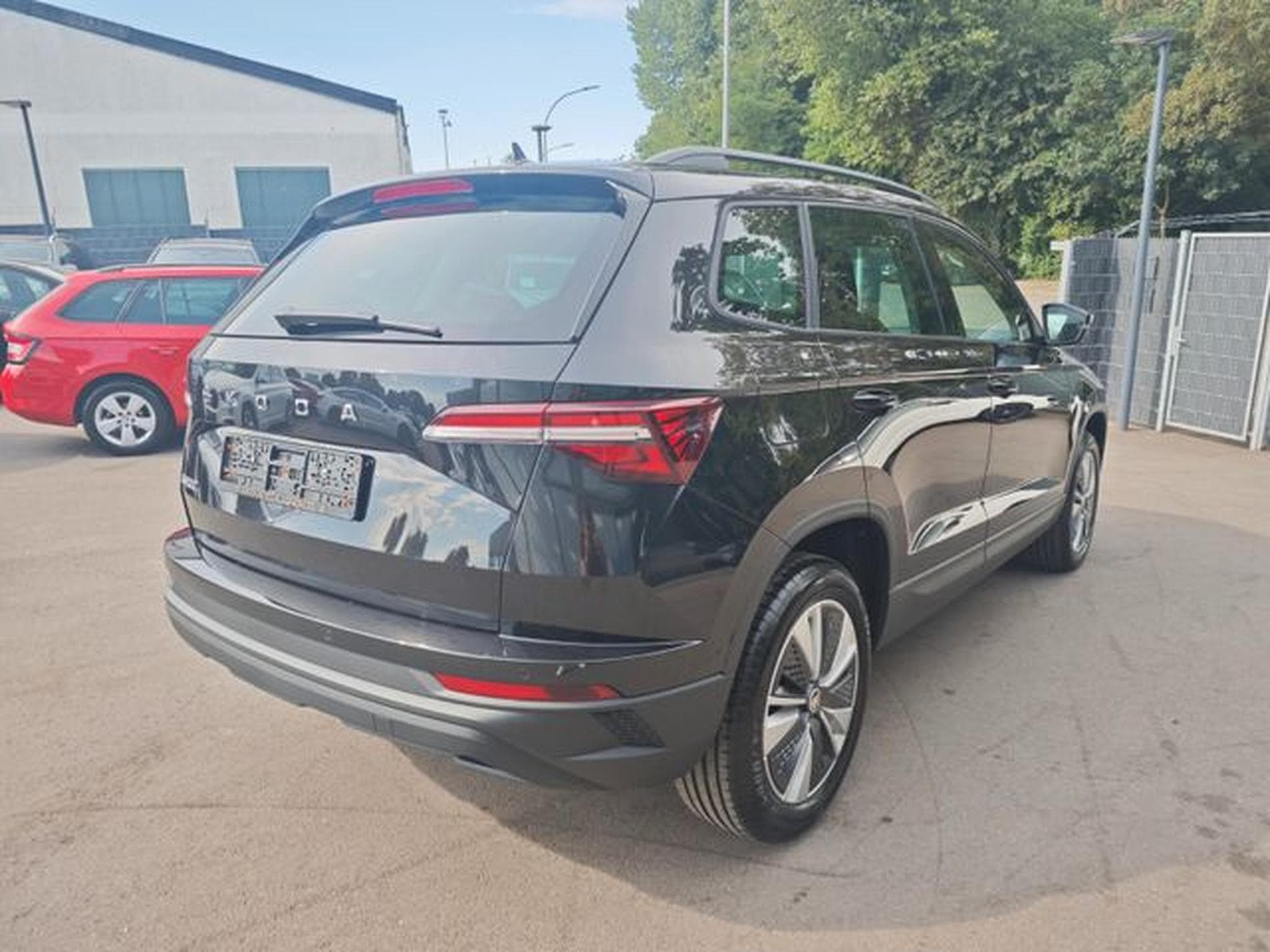 Skoda Karoq KAROQ AMBITION*AUT*LED*SHZ*WINTERPAKET*DESIGN (2024) - Photo 6