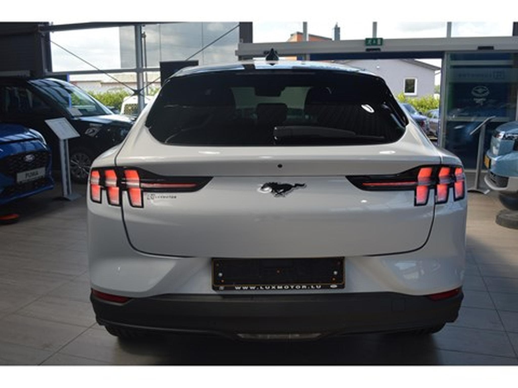 Ford Mustang Mach-E Base 72kWh Standard Range LFP 269ch/198kW - A1 (2025) - Photo 6