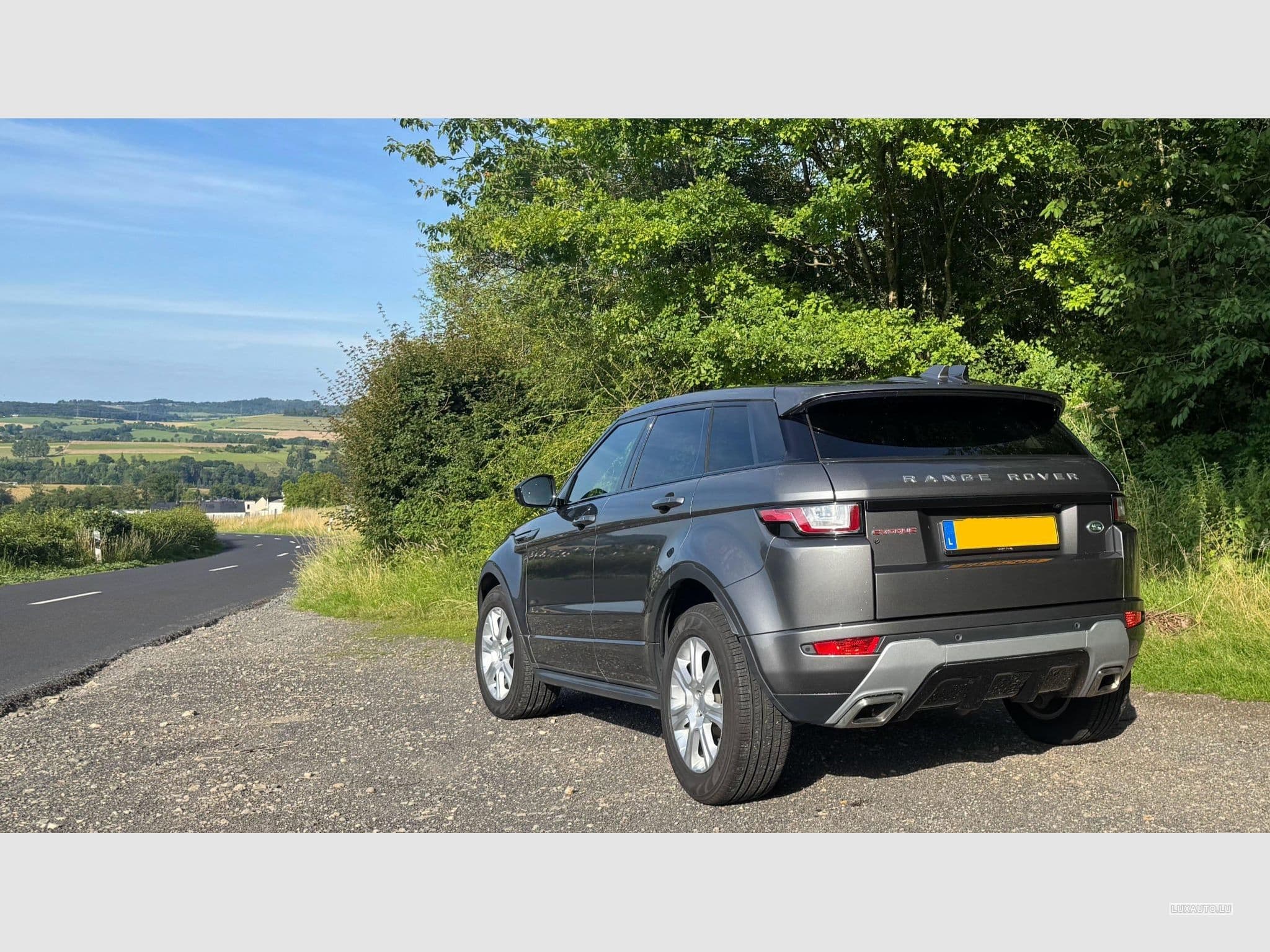 Land-Rover Range Rover Evoque SE Dynamic TD4 180 AWD (2017) - Foto 4