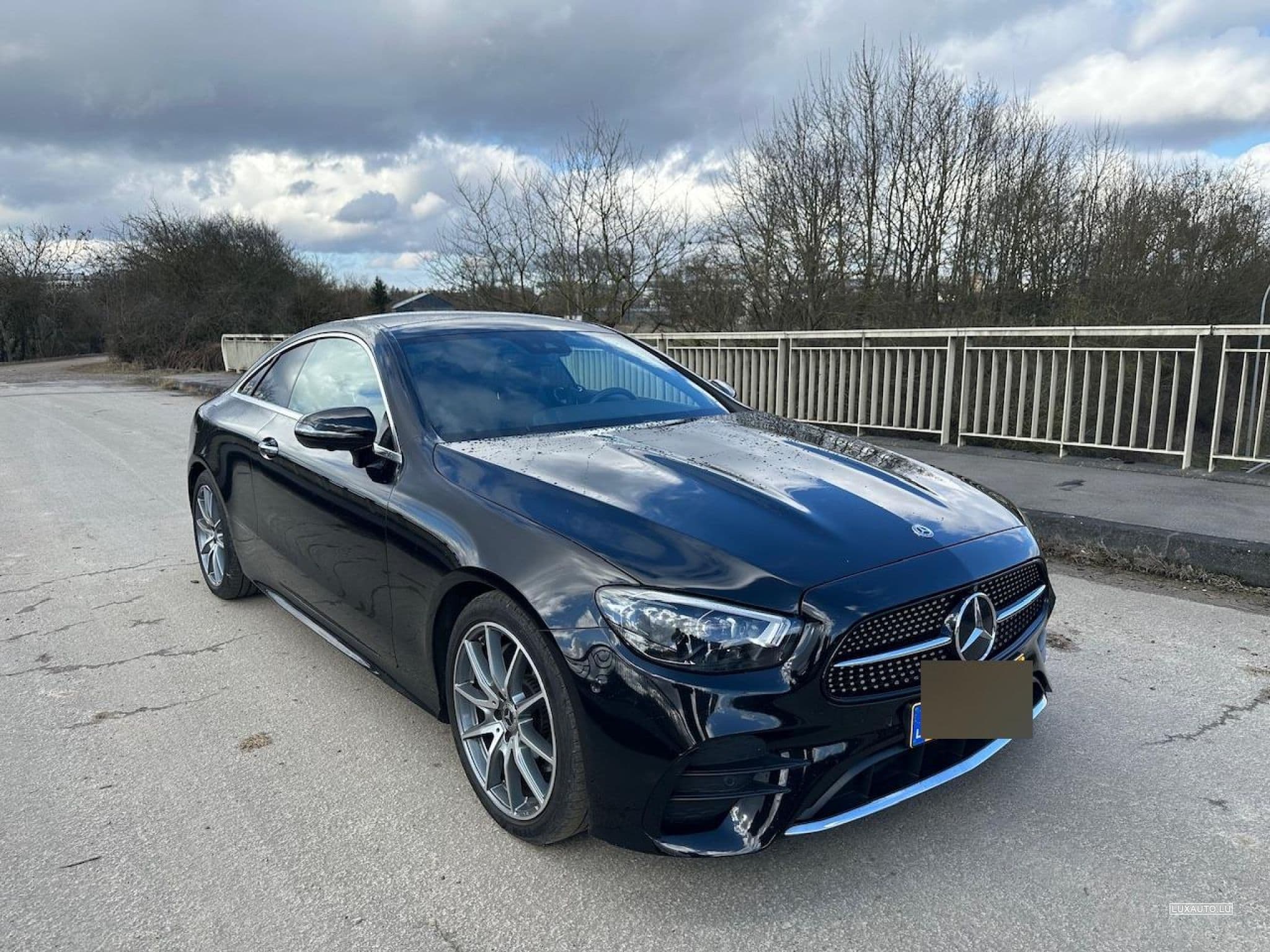 Mercedes E 220 d AMG Facelift 4MATIC Multibeam Garantie MB (2021) - Photo 1