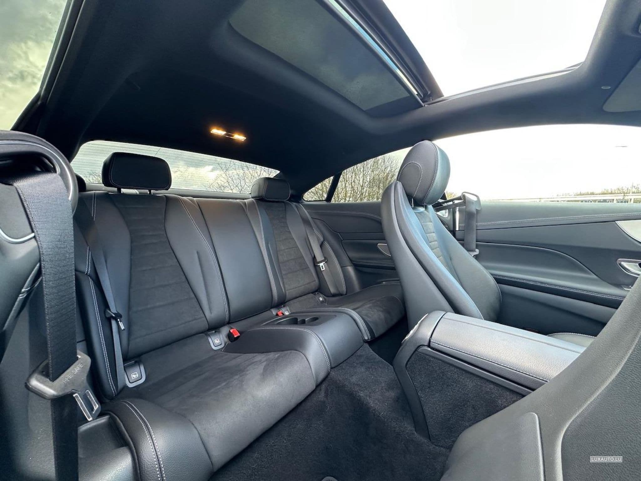 Mercedes E 220 d AMG Facelift 4MATIC Multibeam Garantie MB (2021) - Photo 10