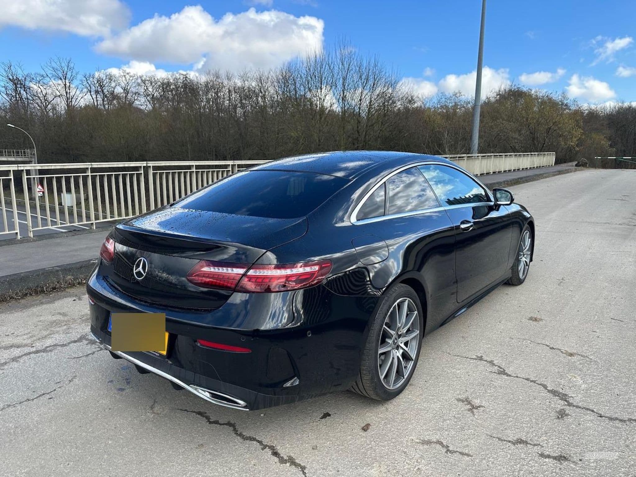 Mercedes E 220 d AMG Facelift 4MATIC Multibeam Garantie MB (2021) - Photo 2