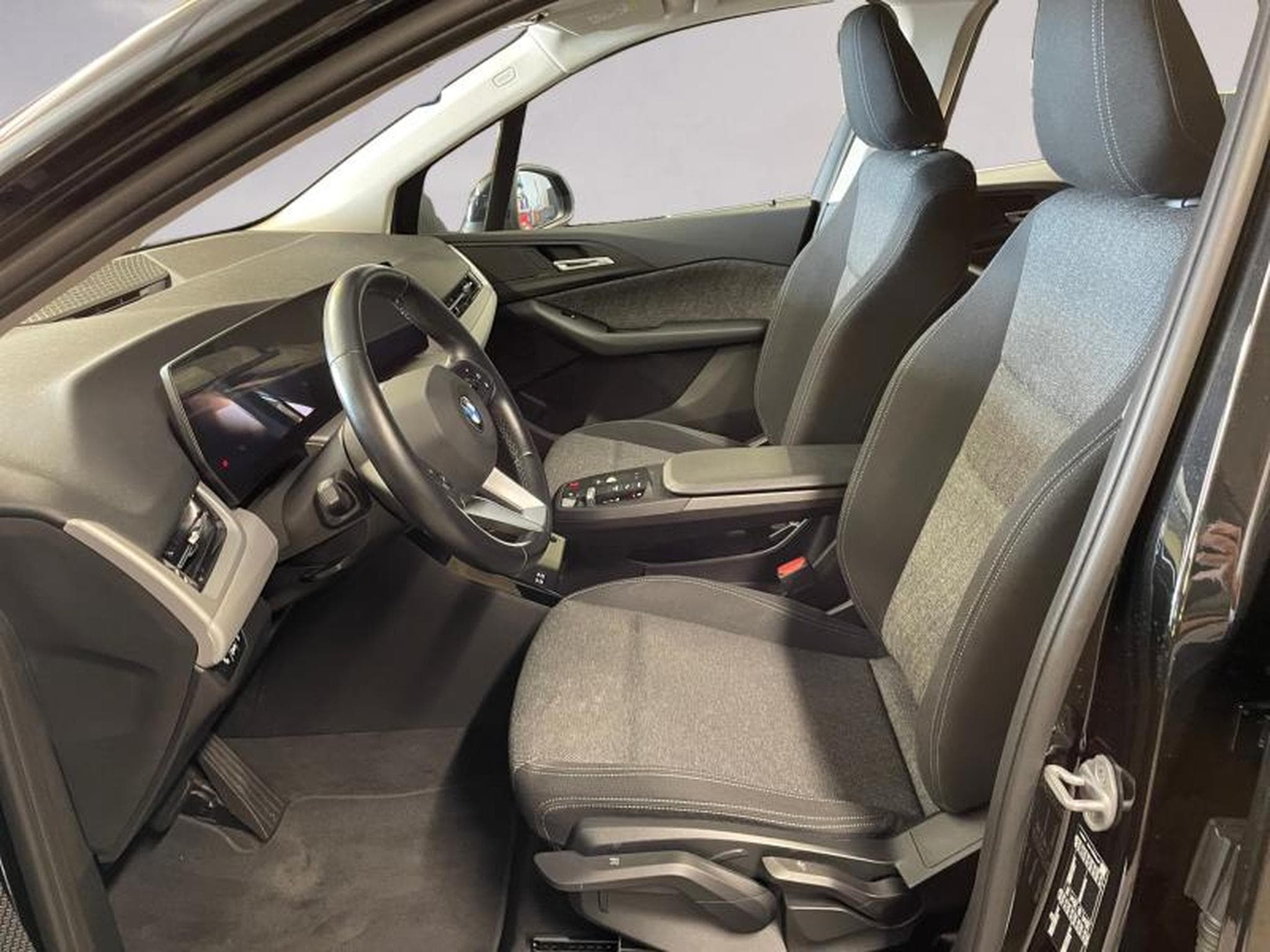 BMW 218 218i Active Tourer (2023) - Photo 9