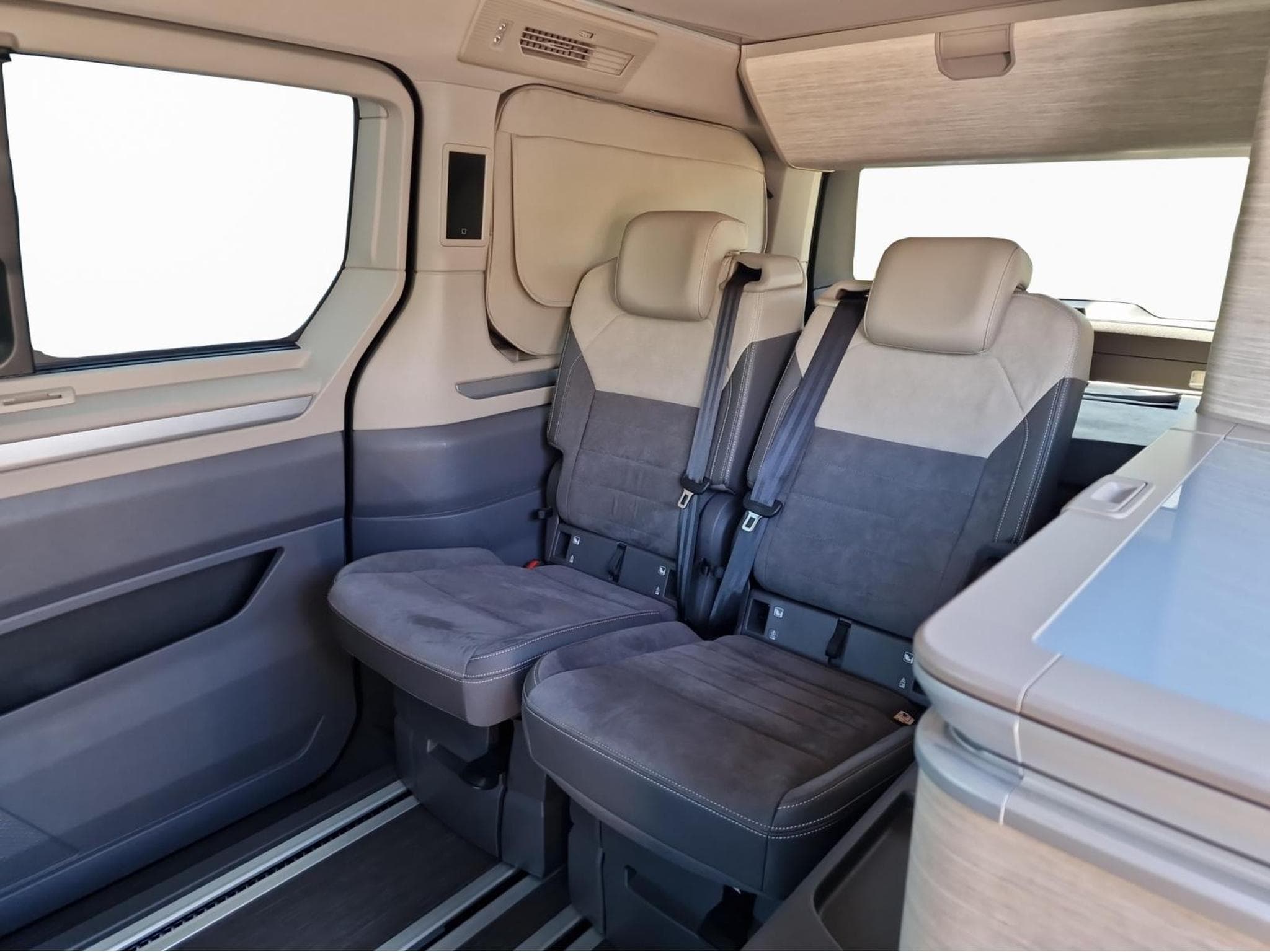 VW California Ocean LP (2024) - Foto 10