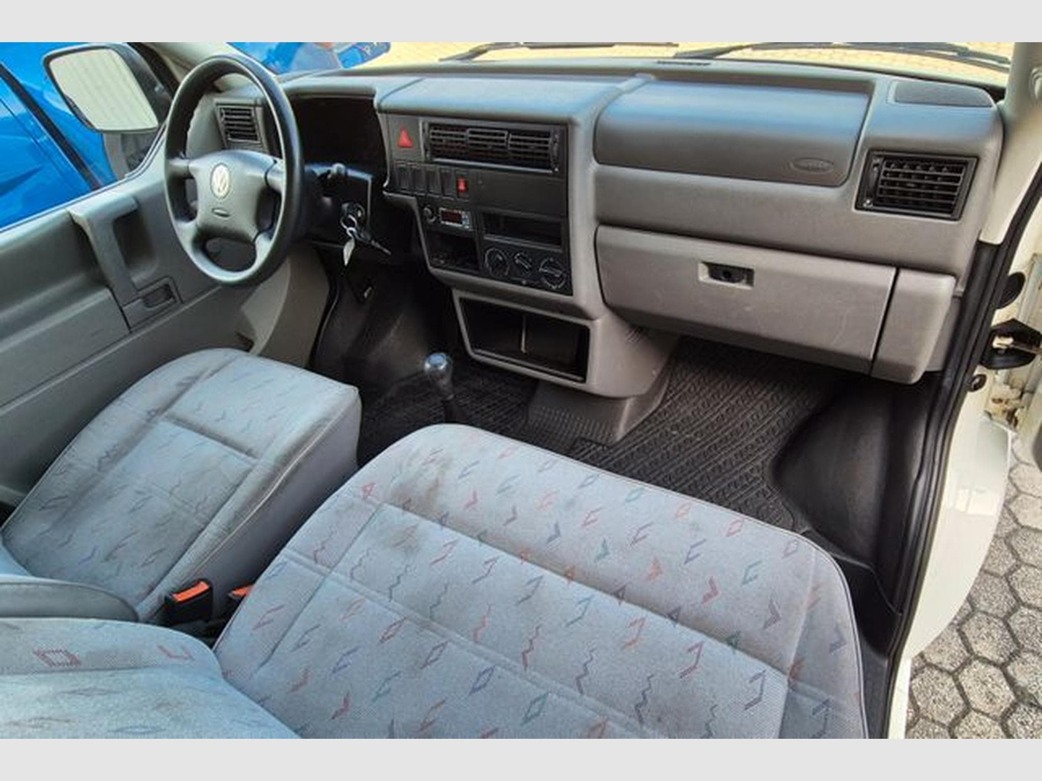 VW T4 T4 2.5 TDI, 1.Hand, orig 46 tkm, Kühler. (2002) - Foto 11