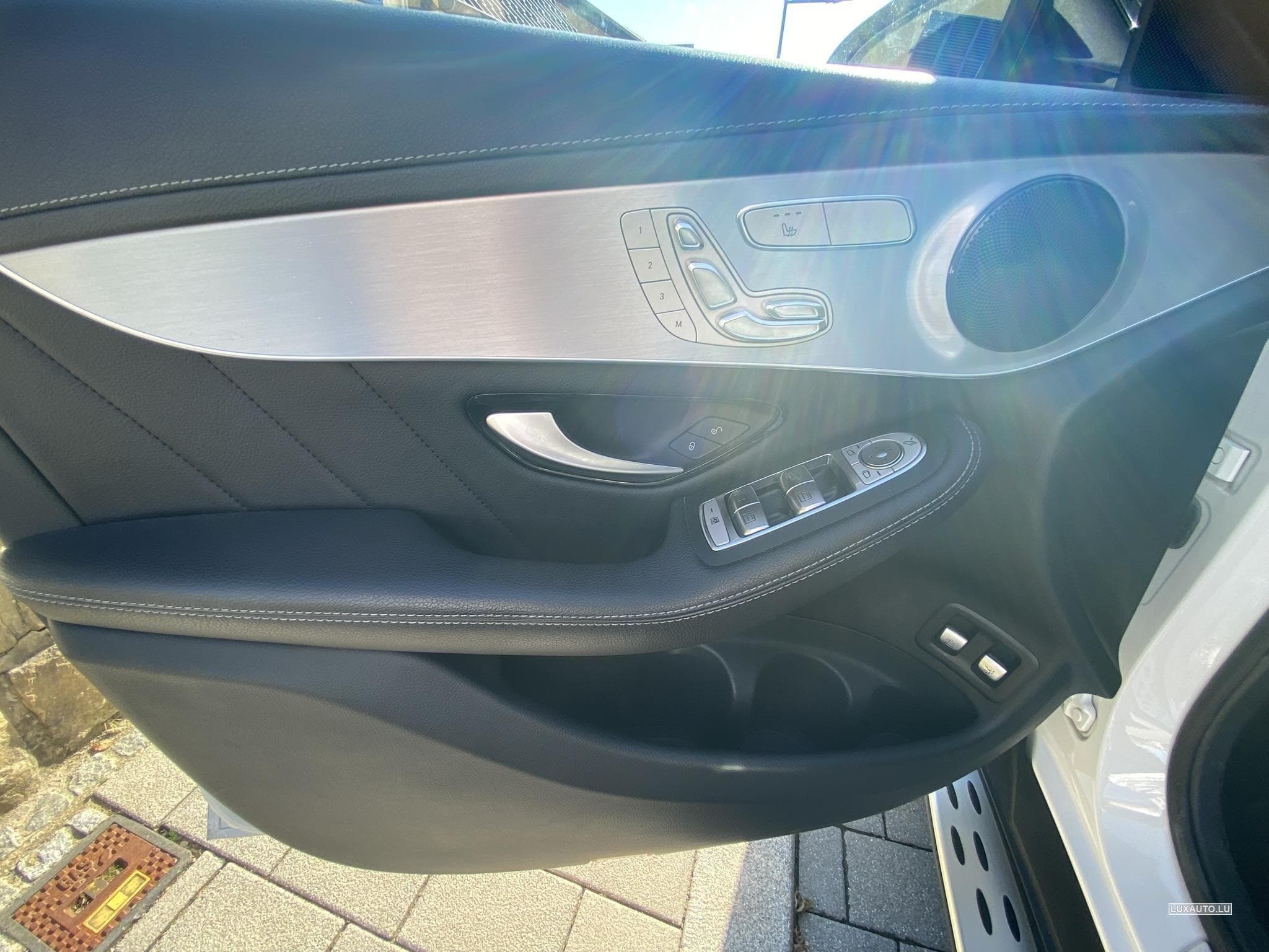 Mercedes GLC 350 (2018) - Photo 2