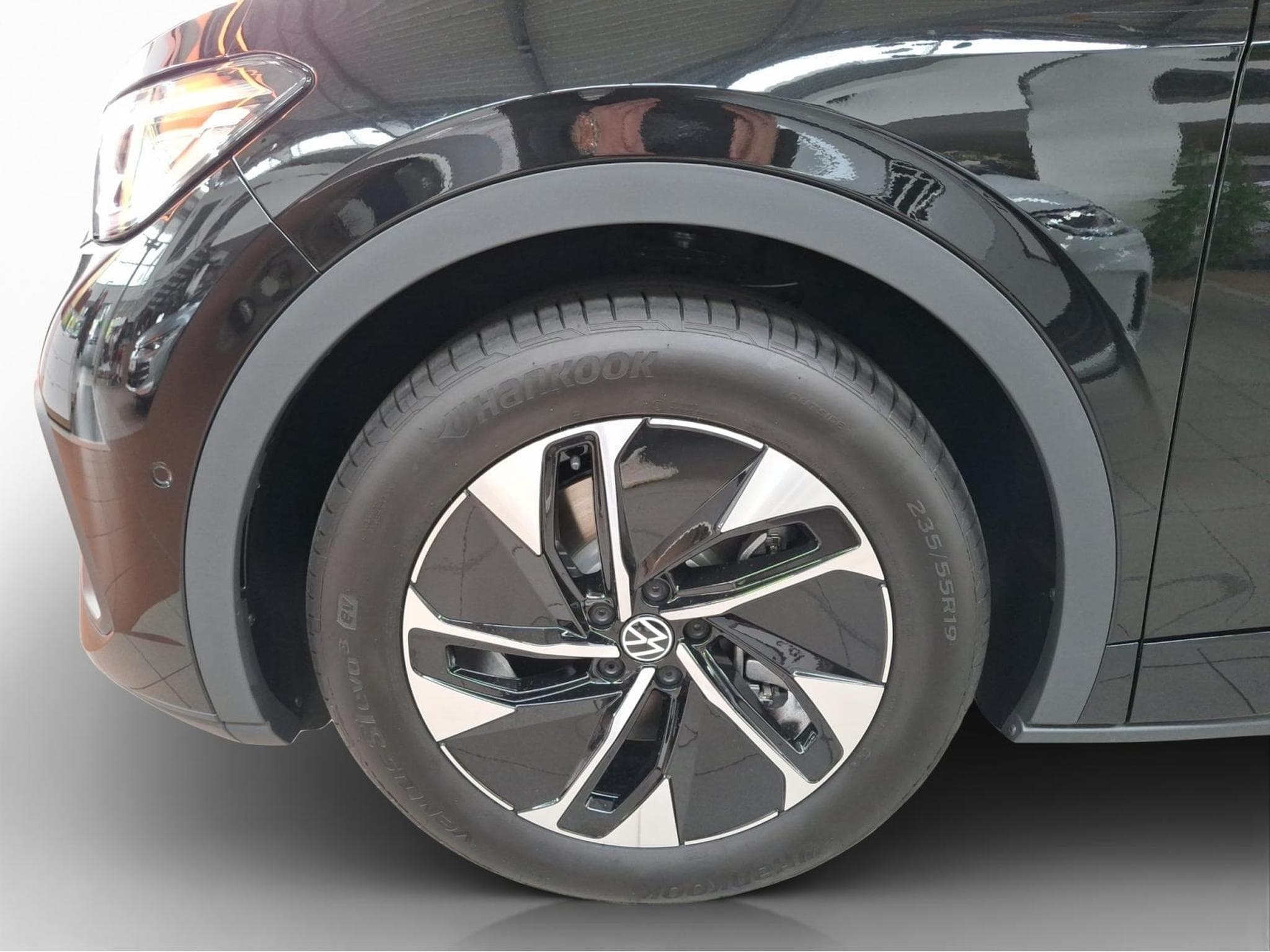 VW ID.5 Pro (2025) - Photo 8