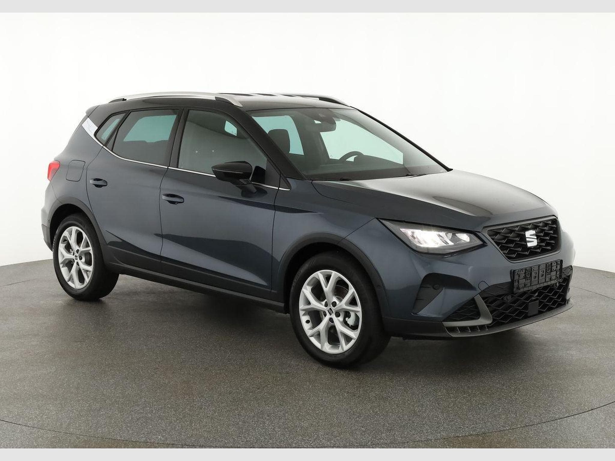 Seat Arona FR (2025) - Photo 1