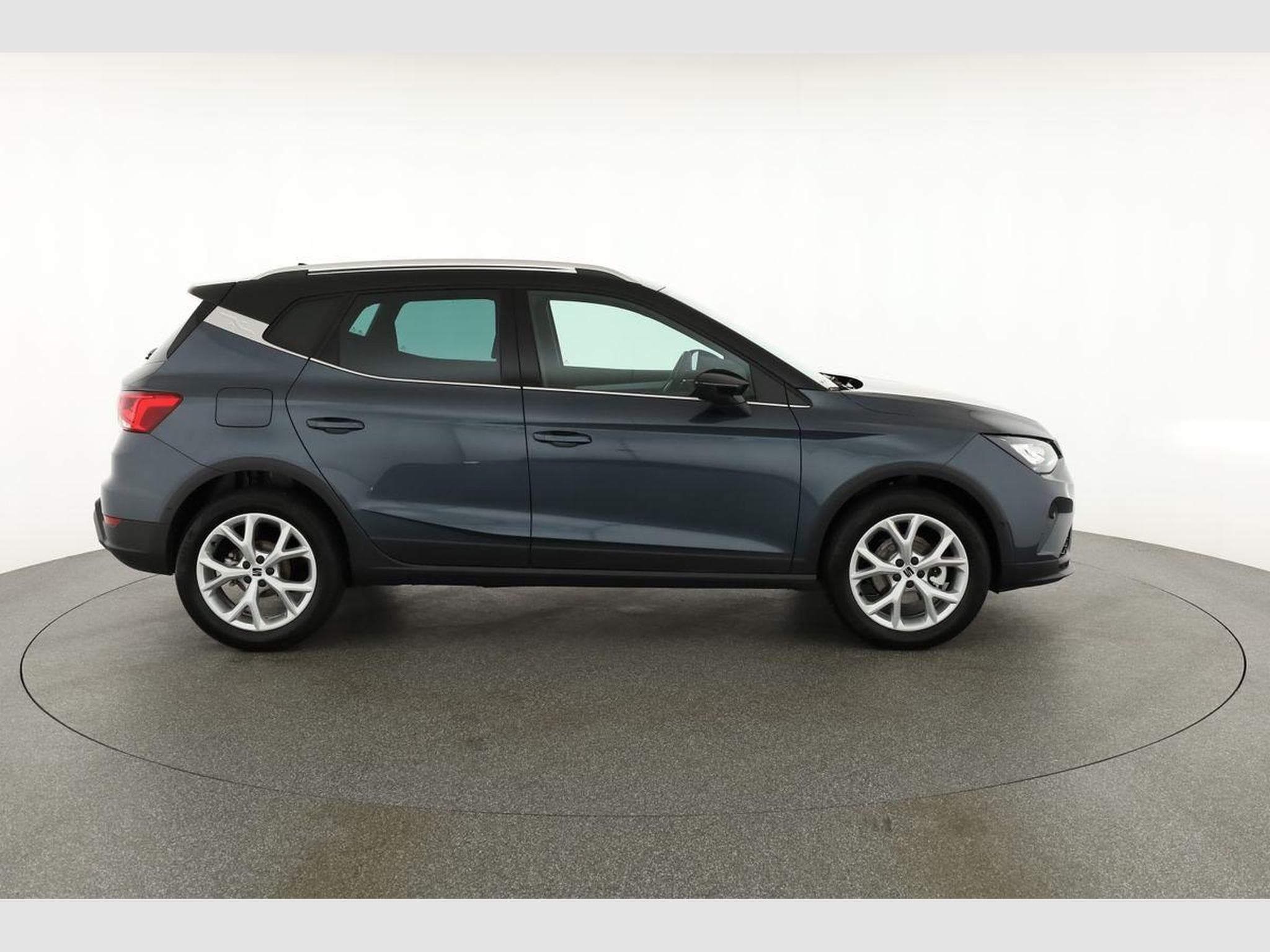 Seat Arona FR (2025) - Photo 19