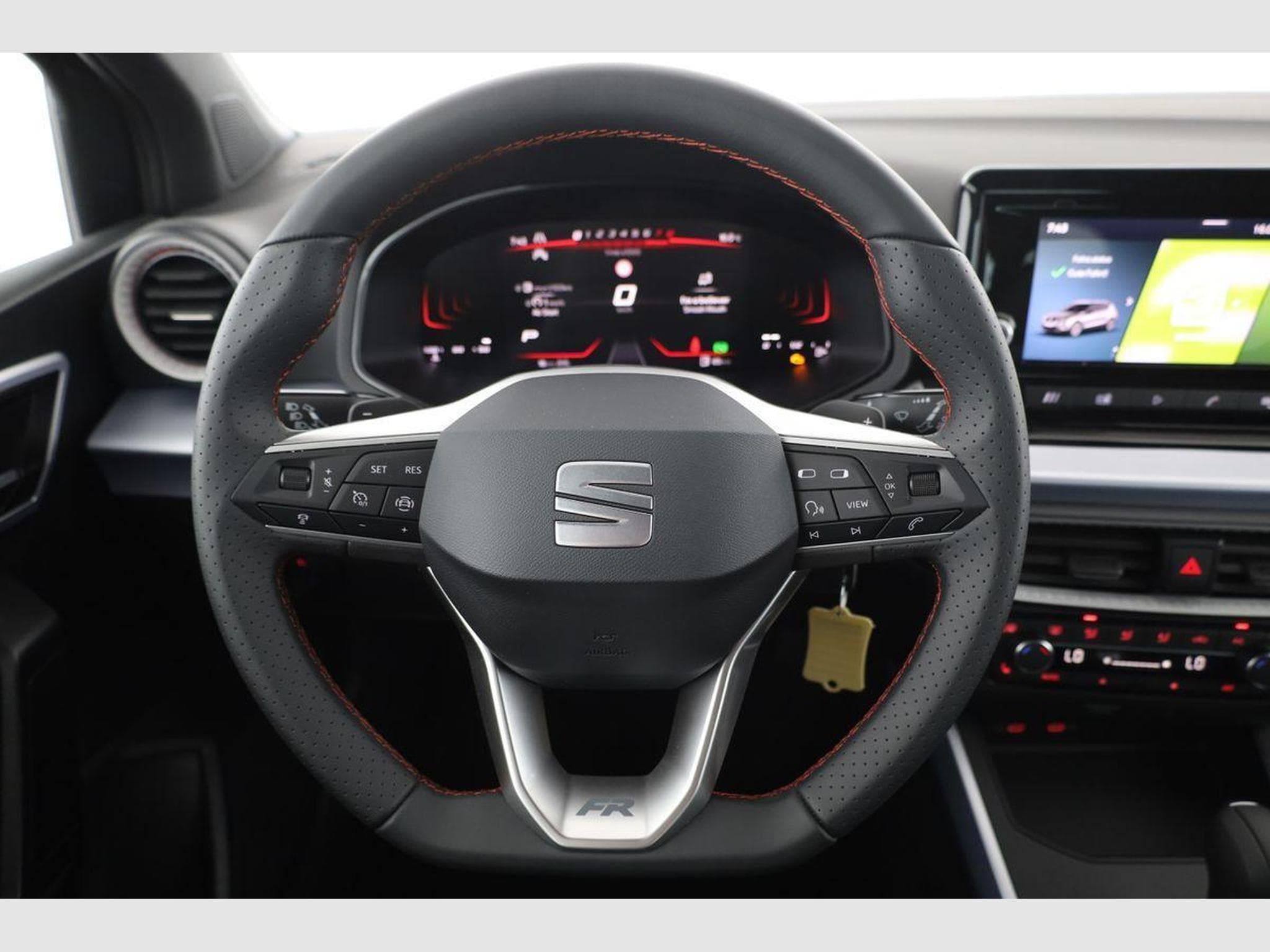 Seat Arona FR (2025) - Photo 5