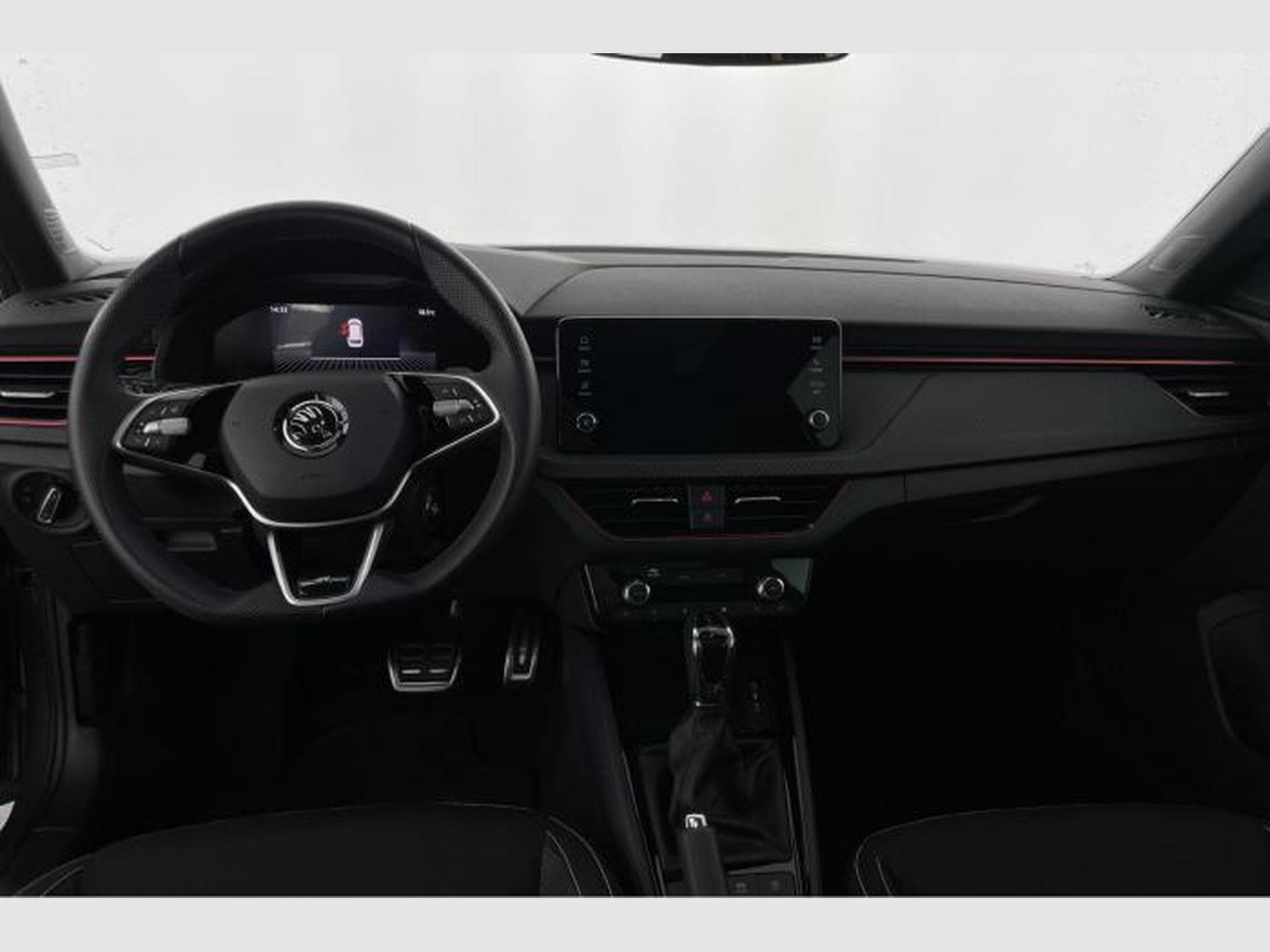 Skoda Kamiq 1.0 TSI Monte (2024) - Photo 15