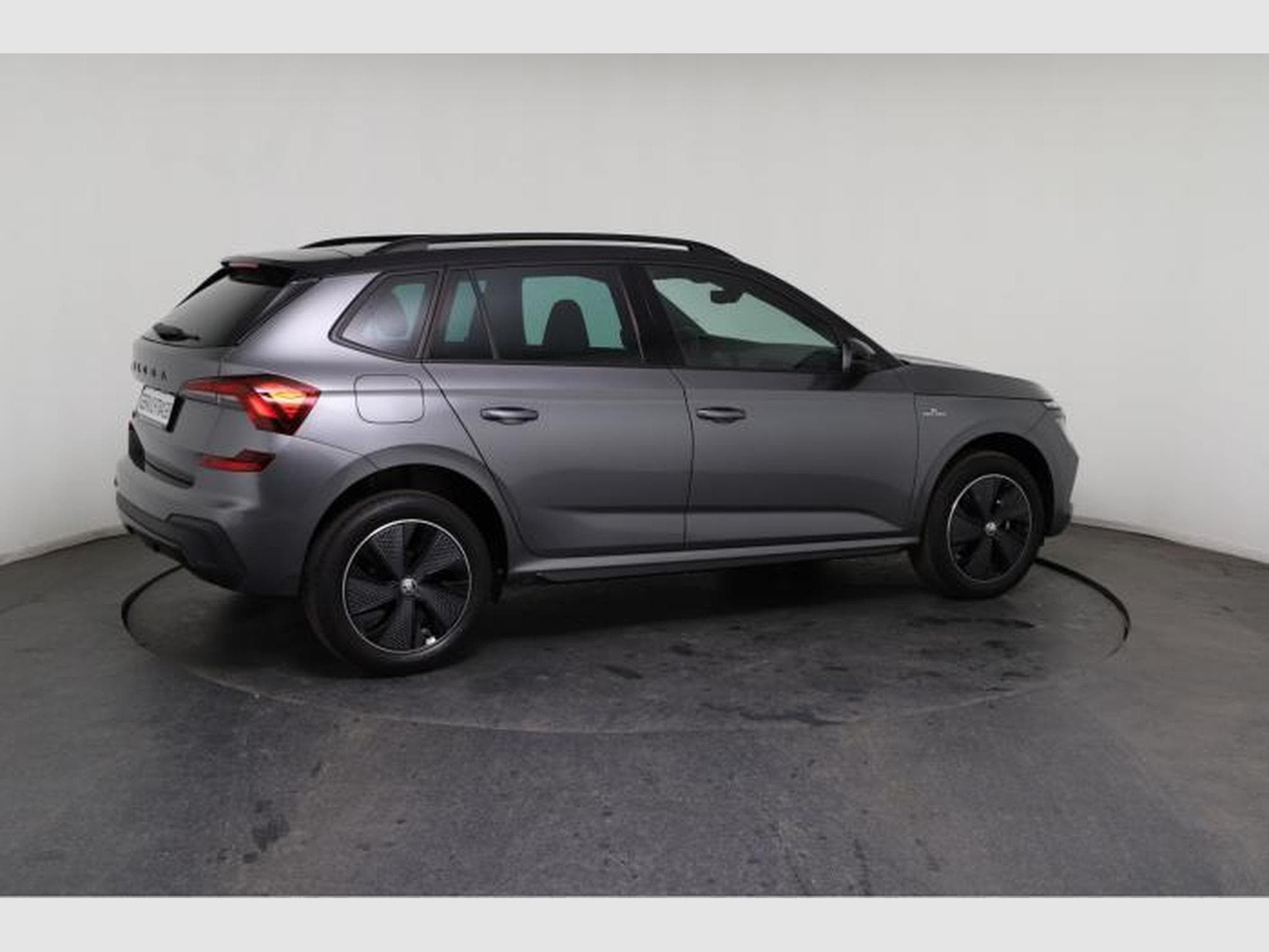 Skoda Kamiq 1.0 TSI Monte (2024) - Photo 8