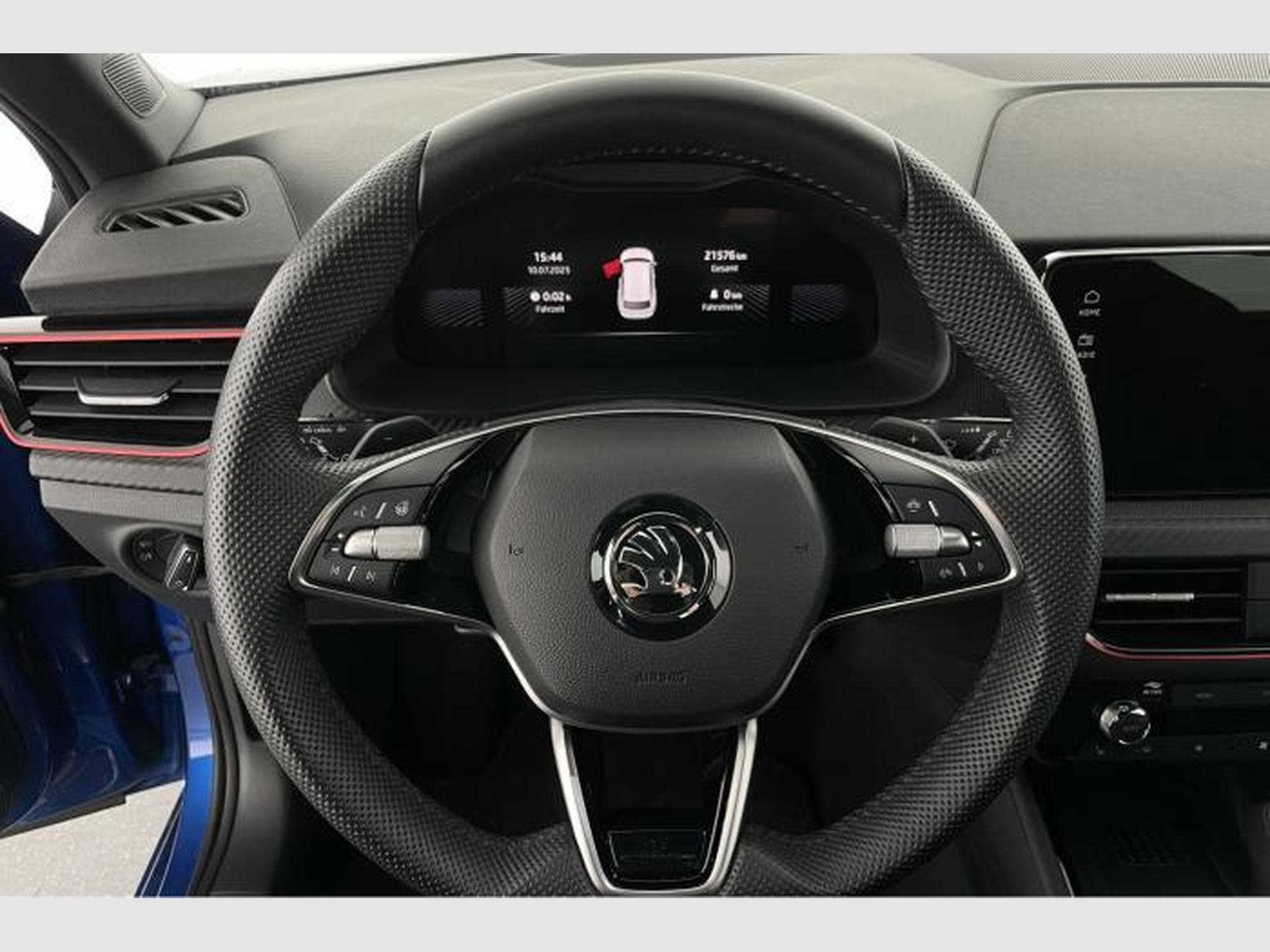 Skoda Kamiq 1.0 TSI Monte (2024) - Photo 16