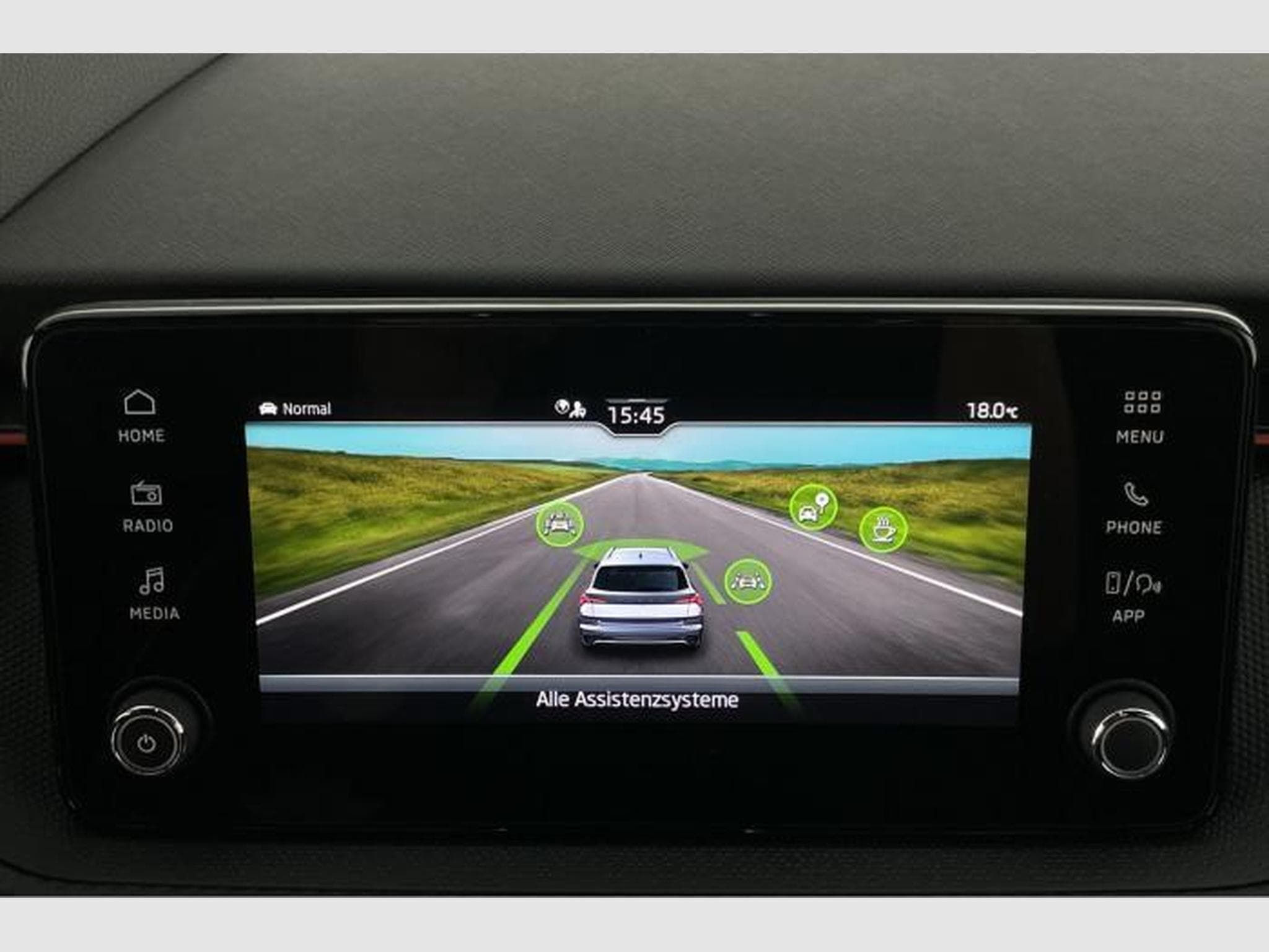 Skoda Kamiq 1.0 TSI Monte (2024) - Photo 25