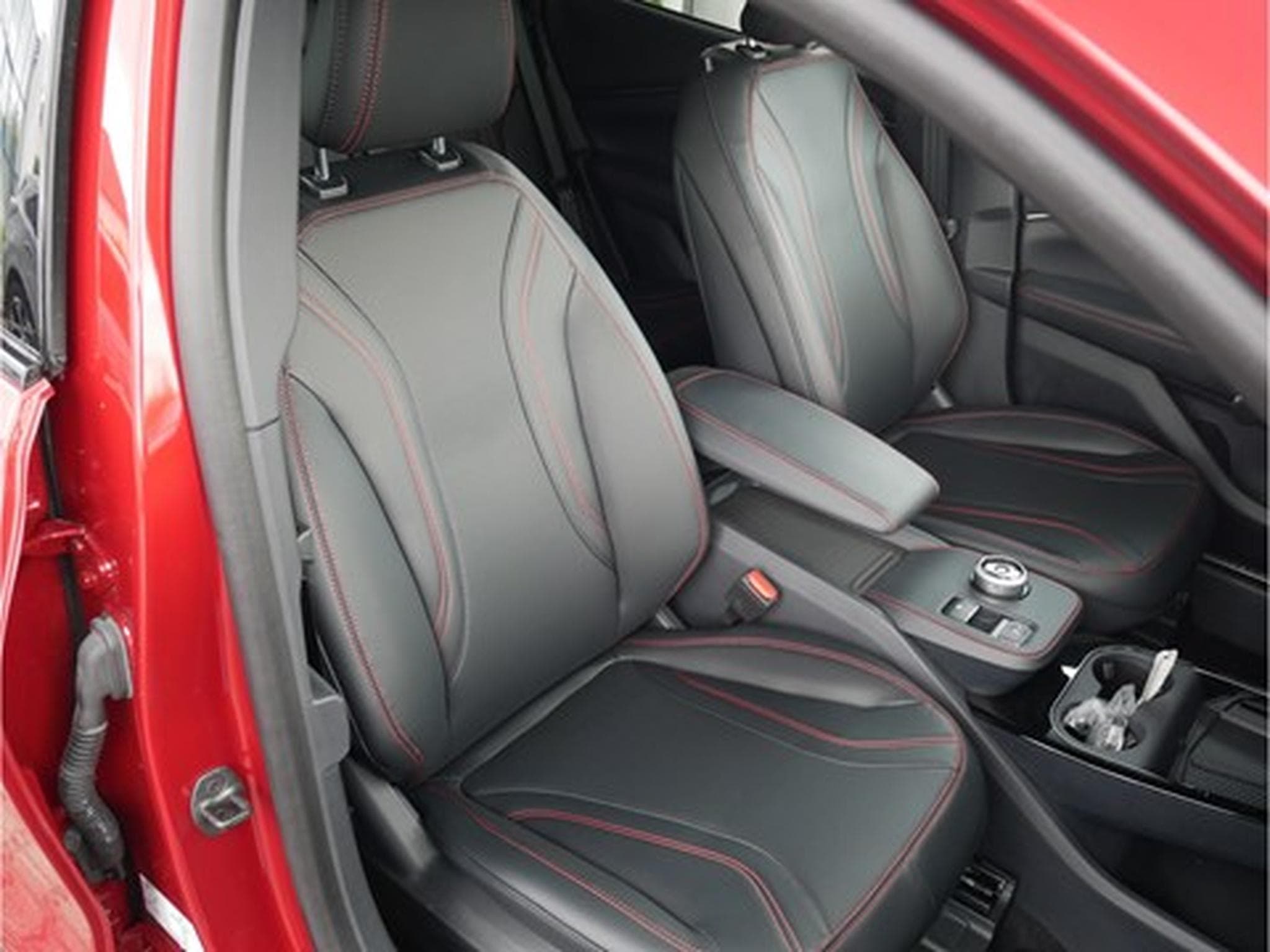 Ford Mustang Mach-E Premium AWD 99kWh Extended Range 351ch/258kW - A1 (2025) - Foto 5