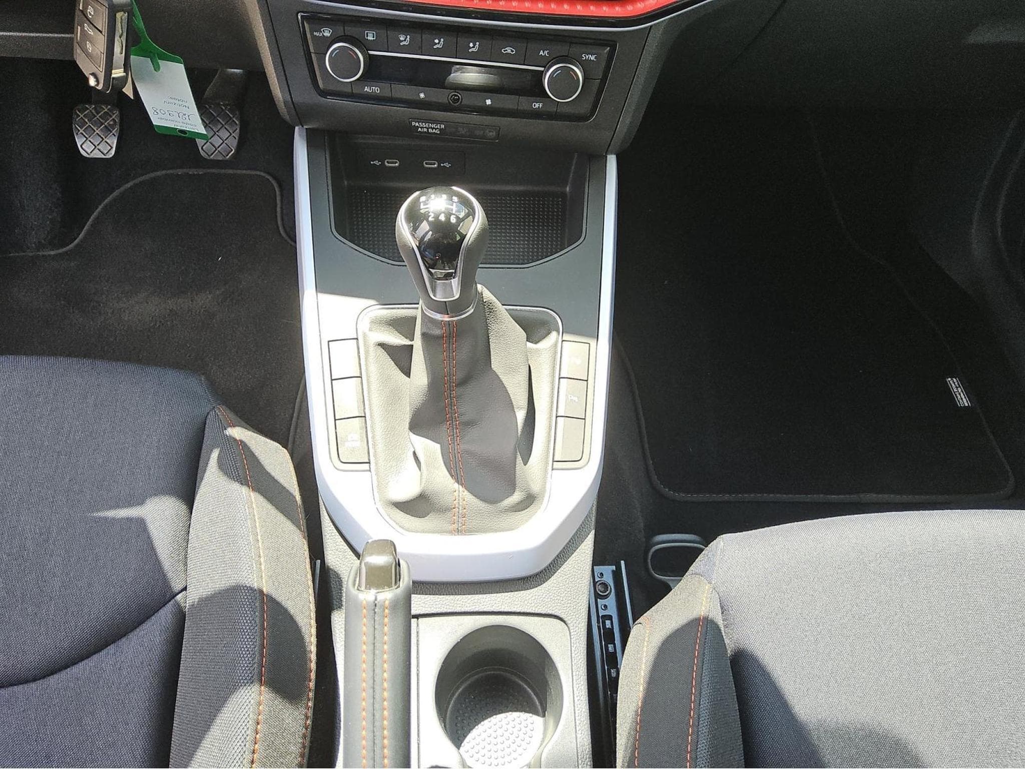 Seat Arona FR+LeMans+FullLED+Navi (2024) - Photo 15