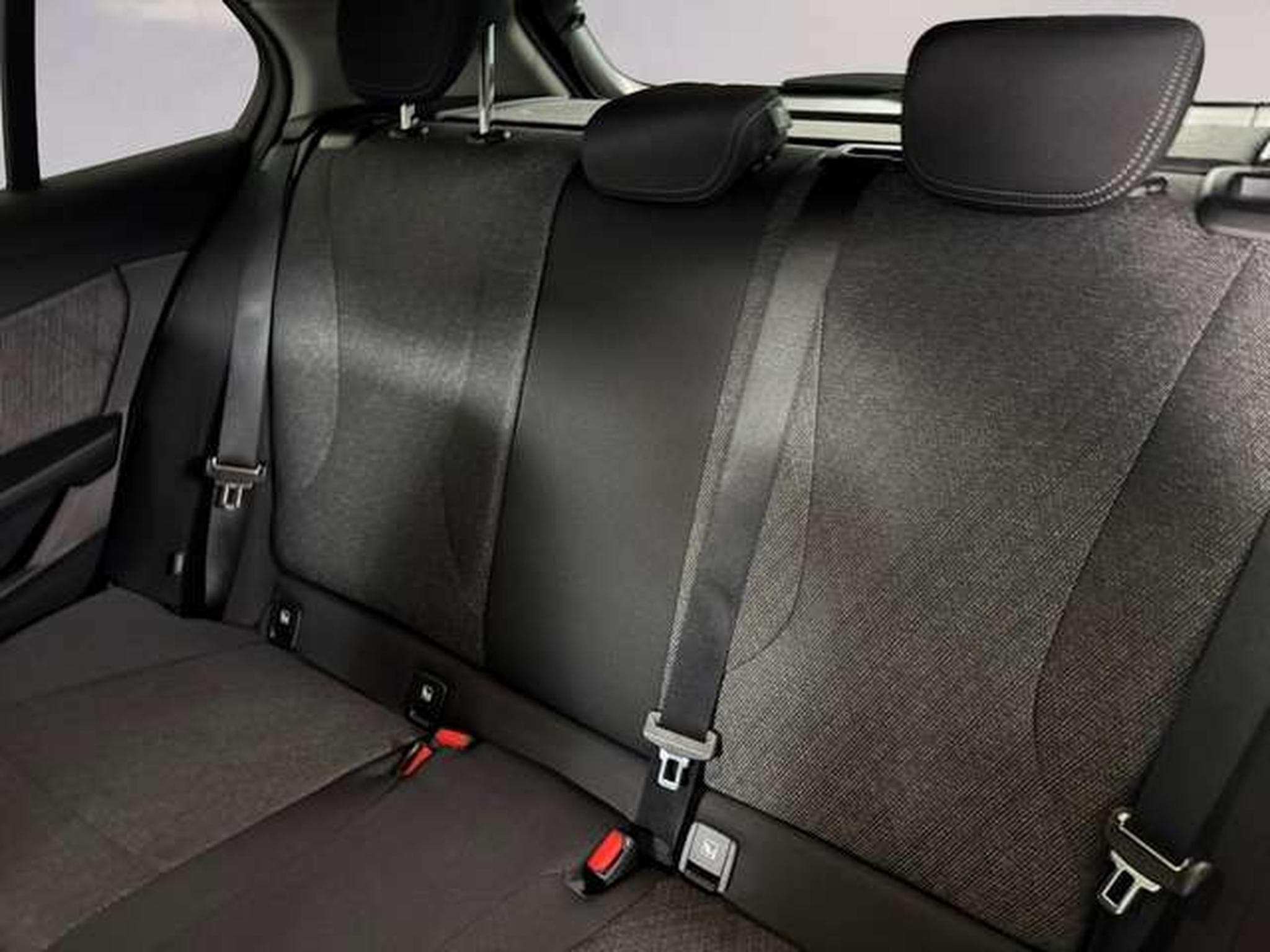 BMW 120 i Head-Up HK HiFi DAB LED RFK Komfortzg. Shz (2024) - Photo 9