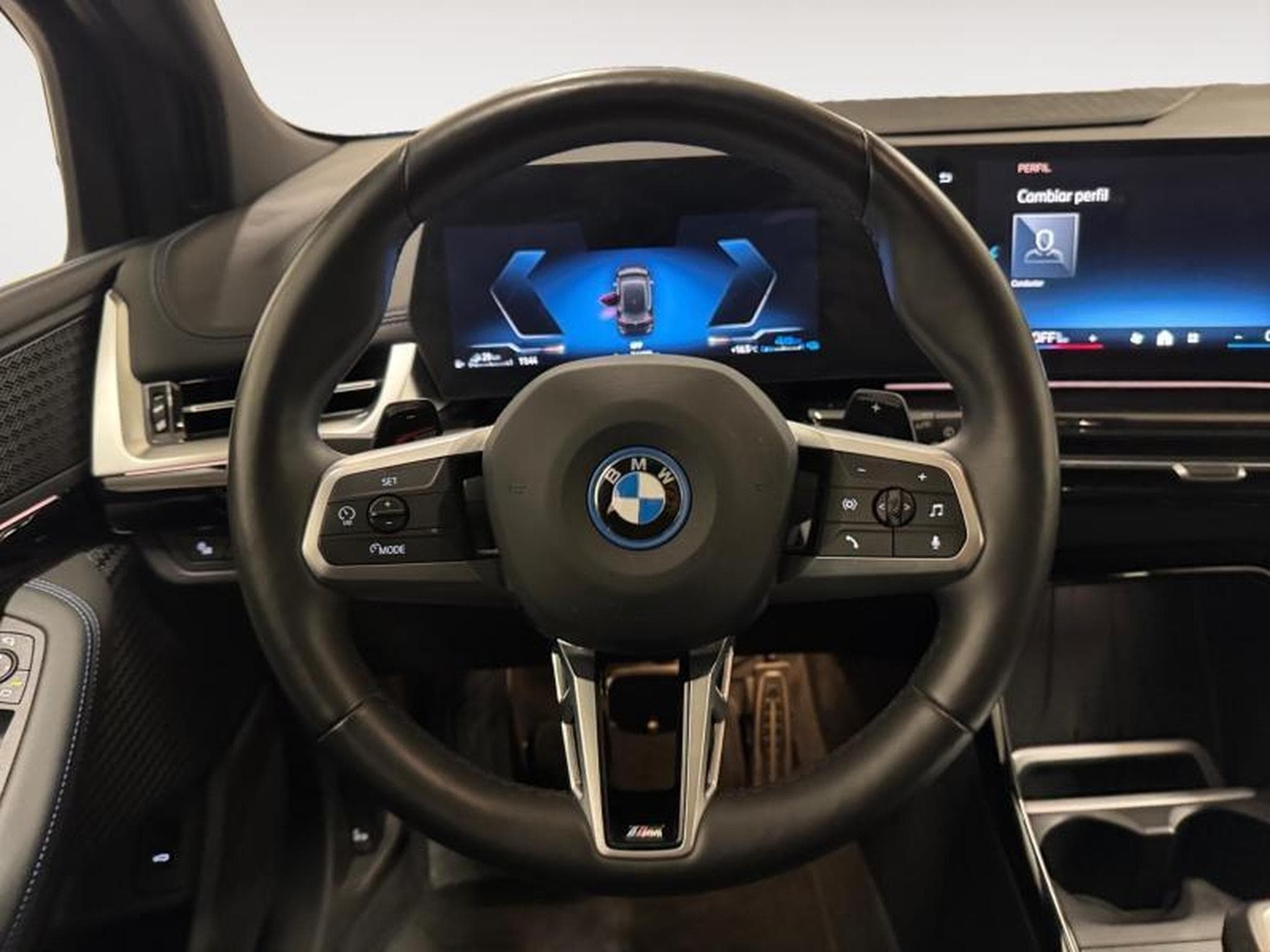 BMW 230 xDrive Active Tourer (2024) - Photo 8