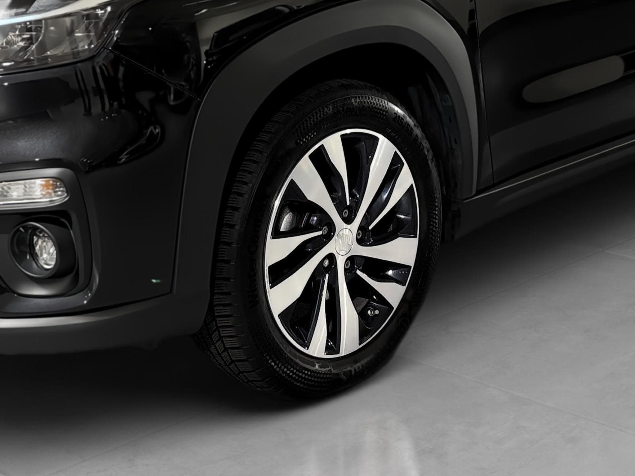 Suzuki S-Cross 1.5 4WD AGS SUNROOF PACK (2024) - Foto 19