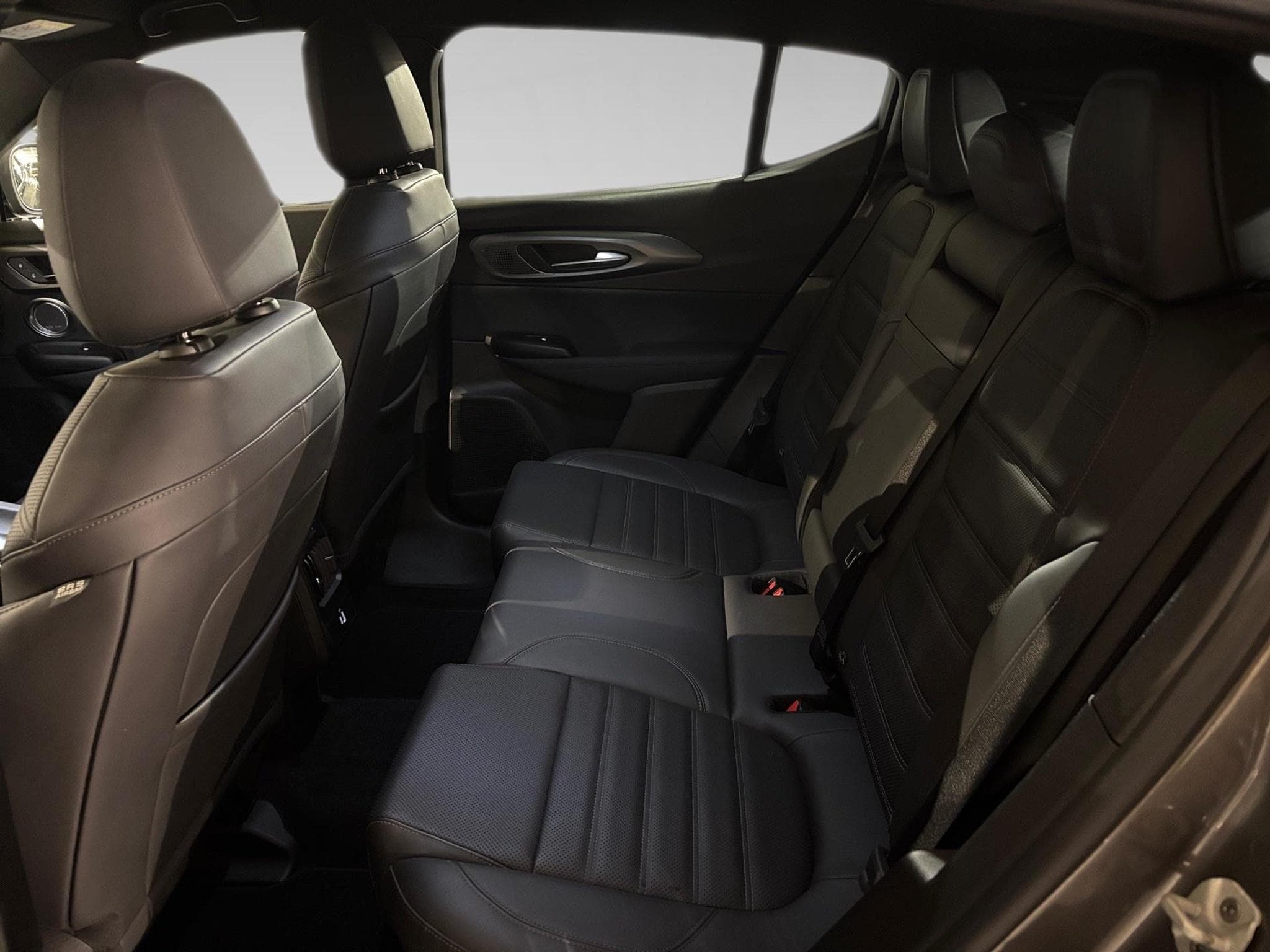 Alfa-Romeo Tonale 1.3 Veloce (2023) - Photo 17