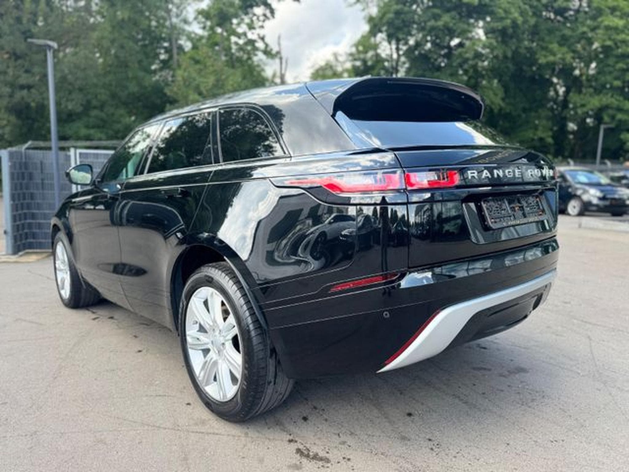 Land-Rover Range Rover Velar RANGE ROVER VELAR S *I.HAND*PANORAMA*MERIDAN* (2020) - Foto 9
