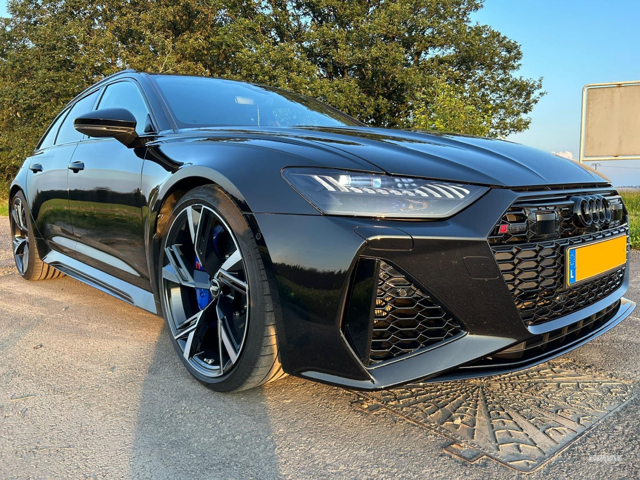 Audi RS6 (2020) - Photo 1